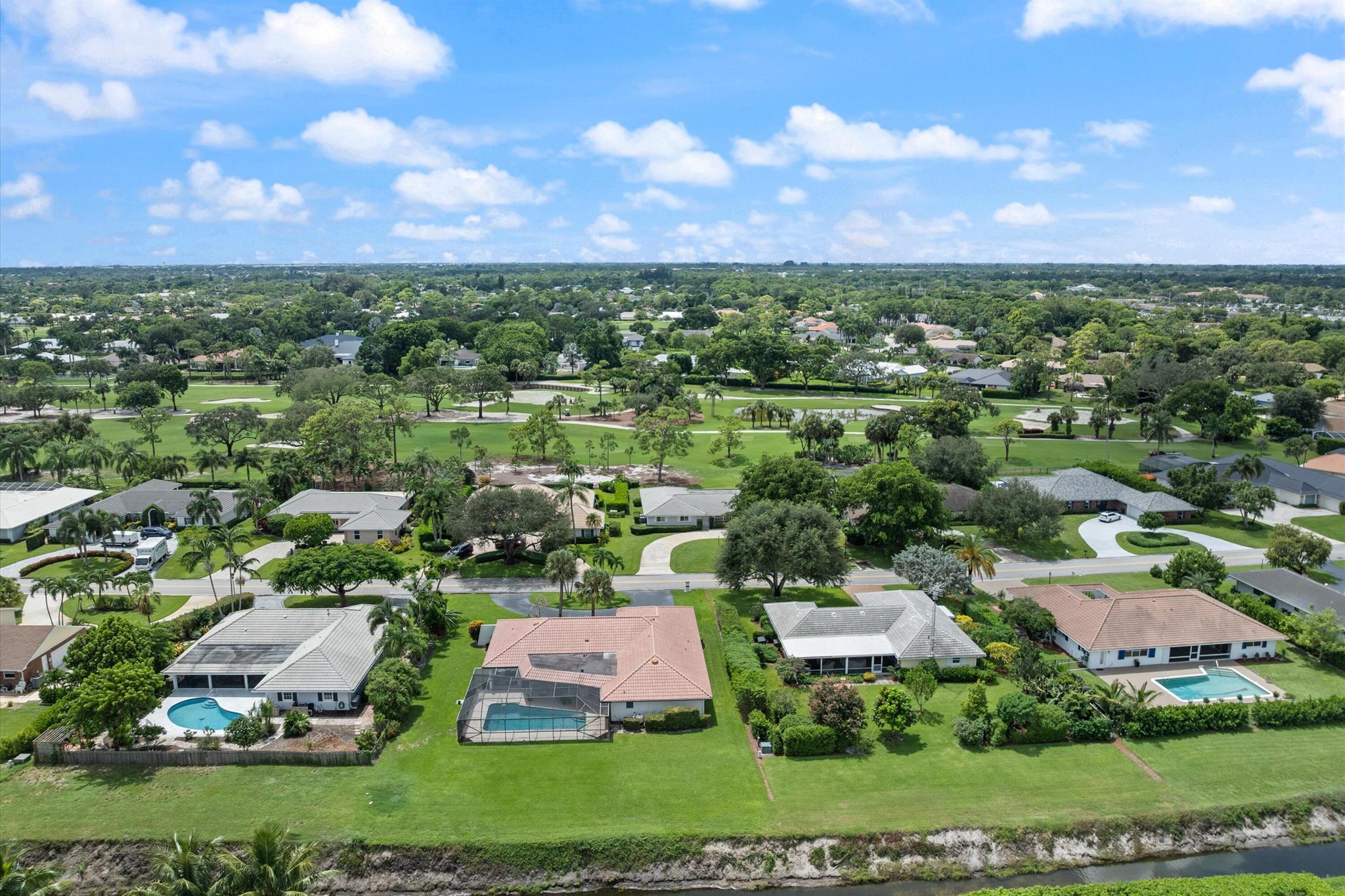 516 Muirfield Drive