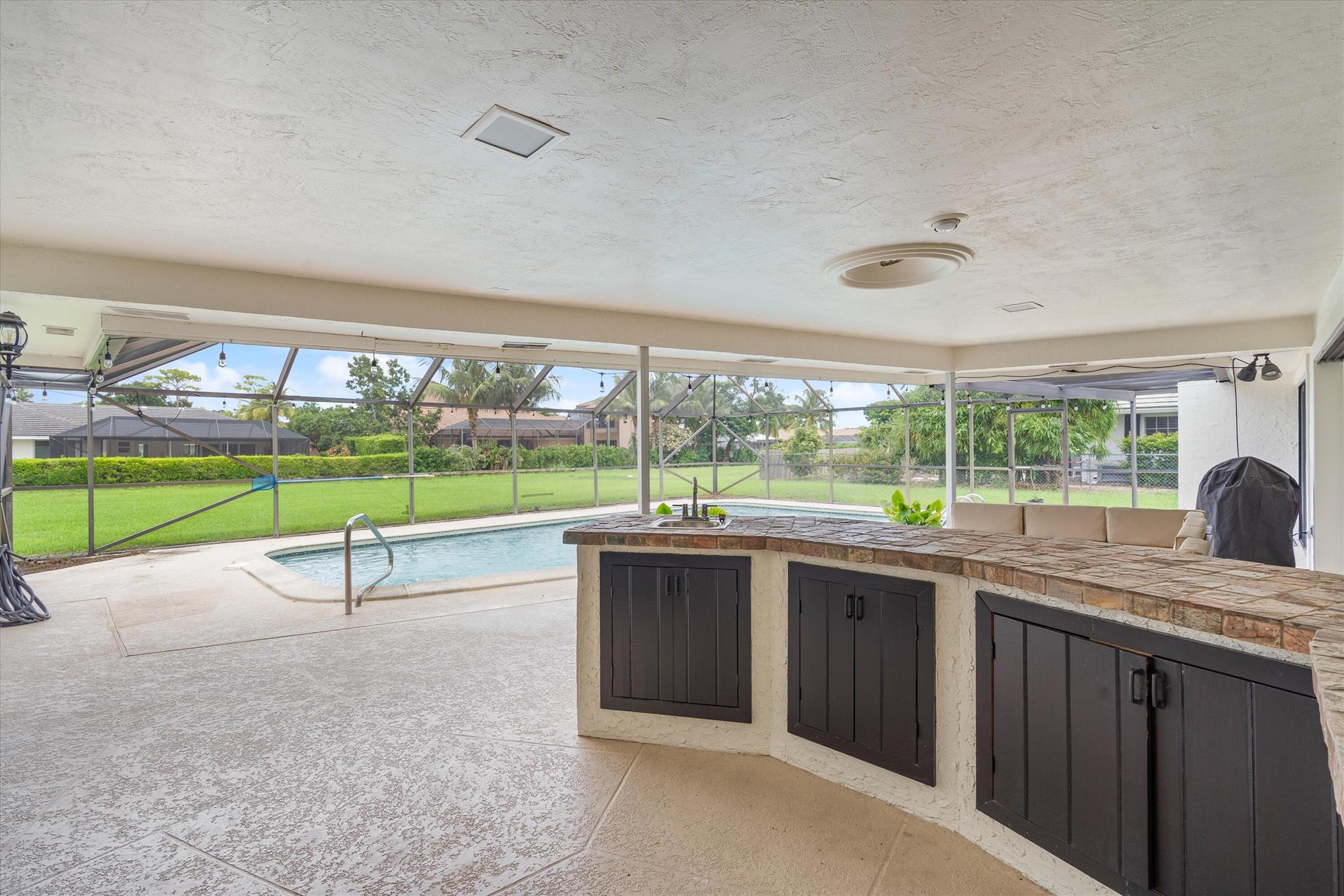 ATLANTIS 3 CITY OF - Residential