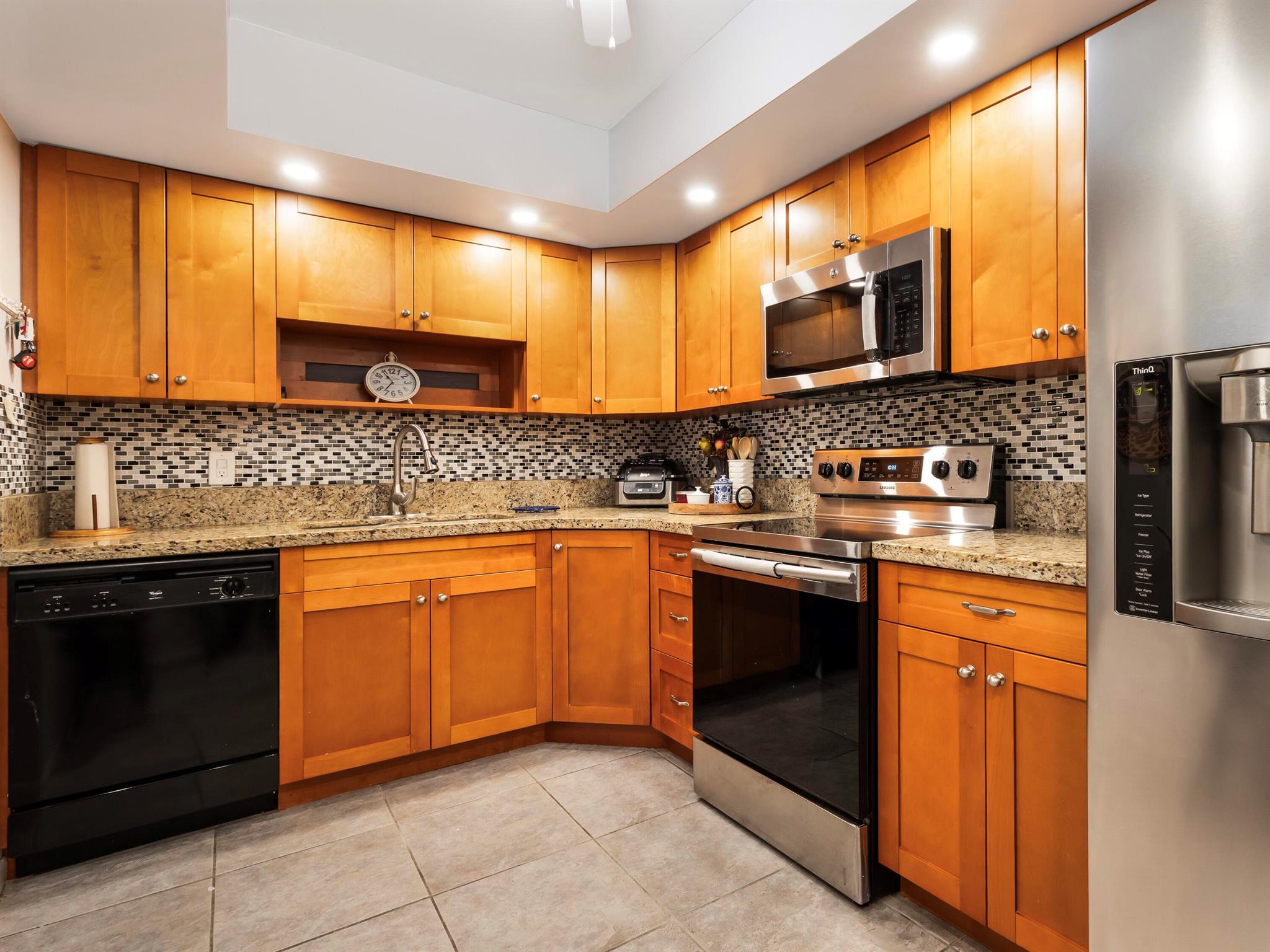 308 NE 17th Avenue 4