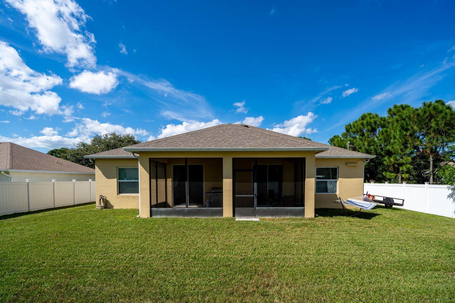 PORT ST LUCIE SECTION 19 - Residential Lease