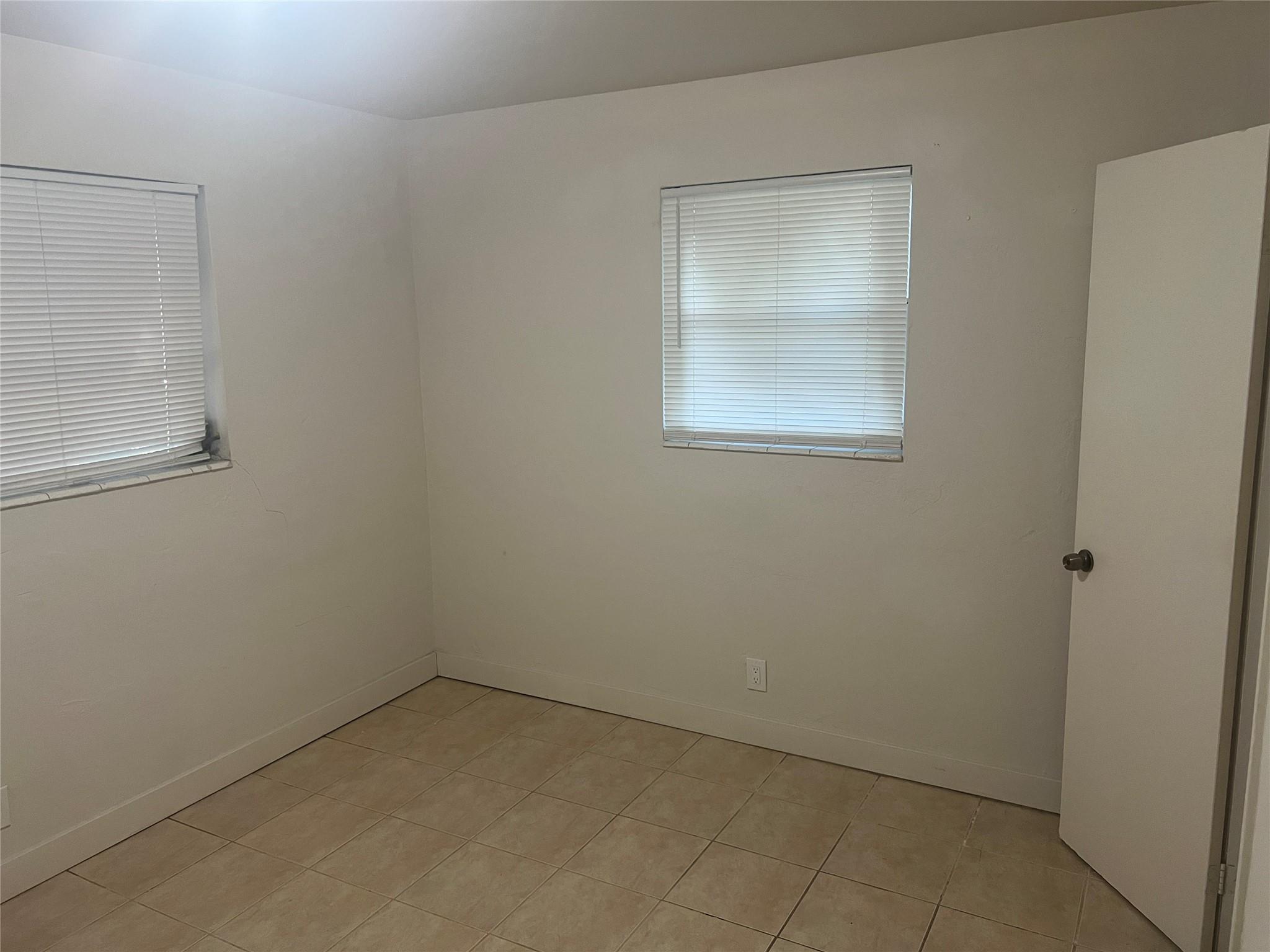 WEST HOLLYWOOD - Residential Lease