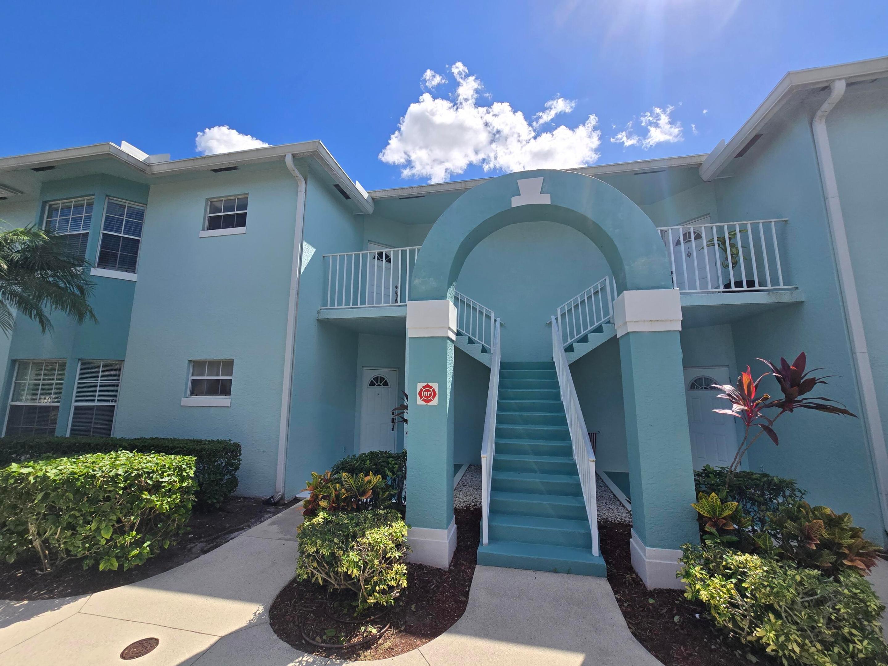 WESTBROOK ISLES CONDOMINIUM - Residential