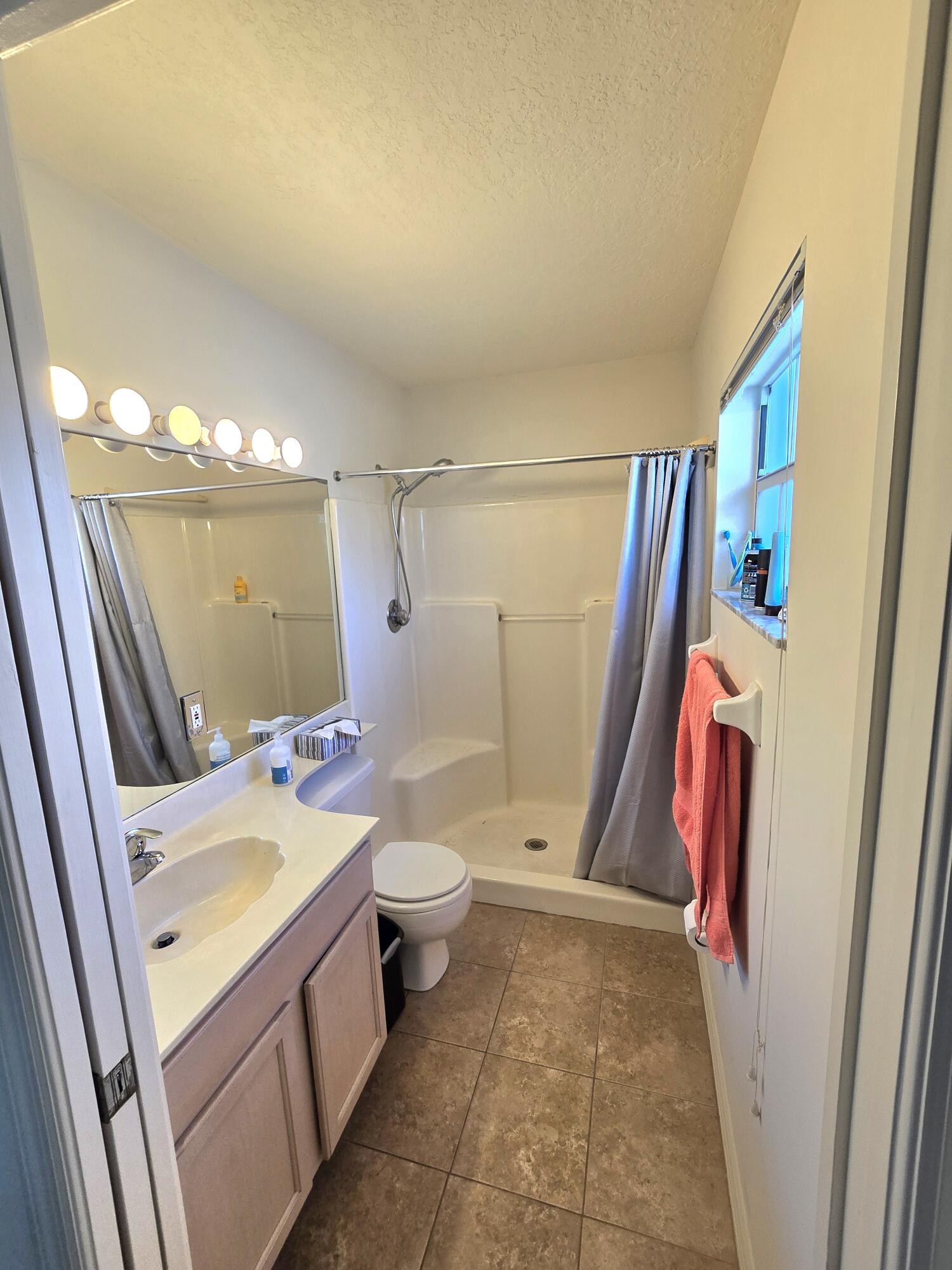 WESTBROOK ISLES CONDOMINIUM - Residential