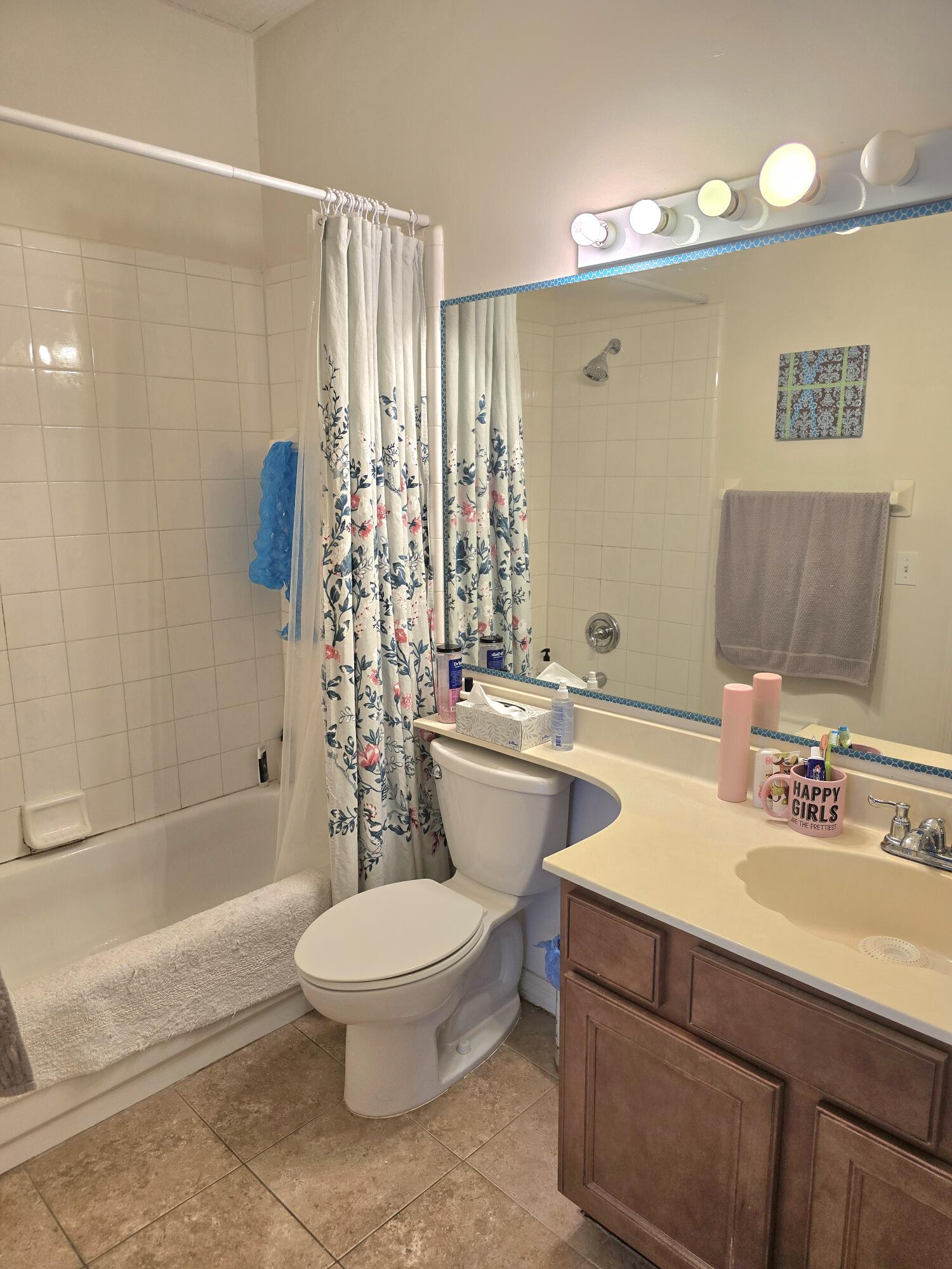 WESTBROOK ISLES CONDOMINIUM - Residential