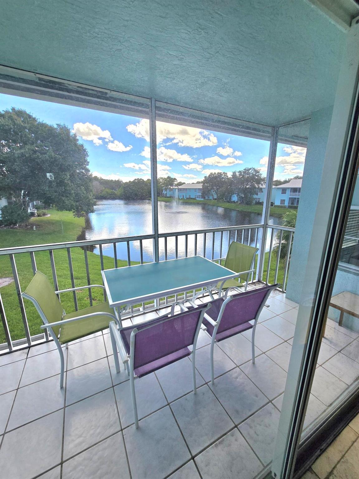 WESTBROOK ISLES CONDOMINI - Residential