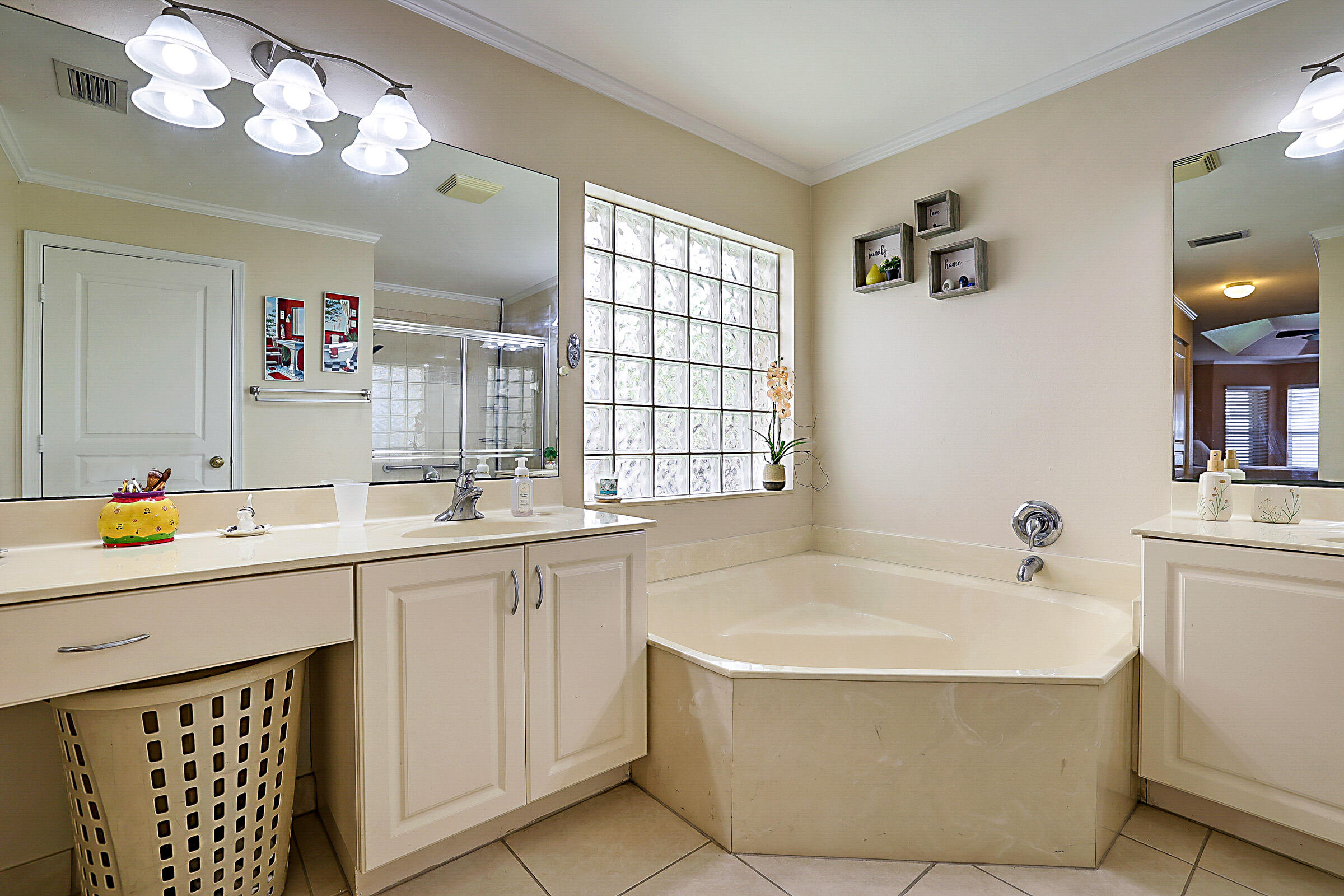 NAUTICA ISLES 2 - Residential