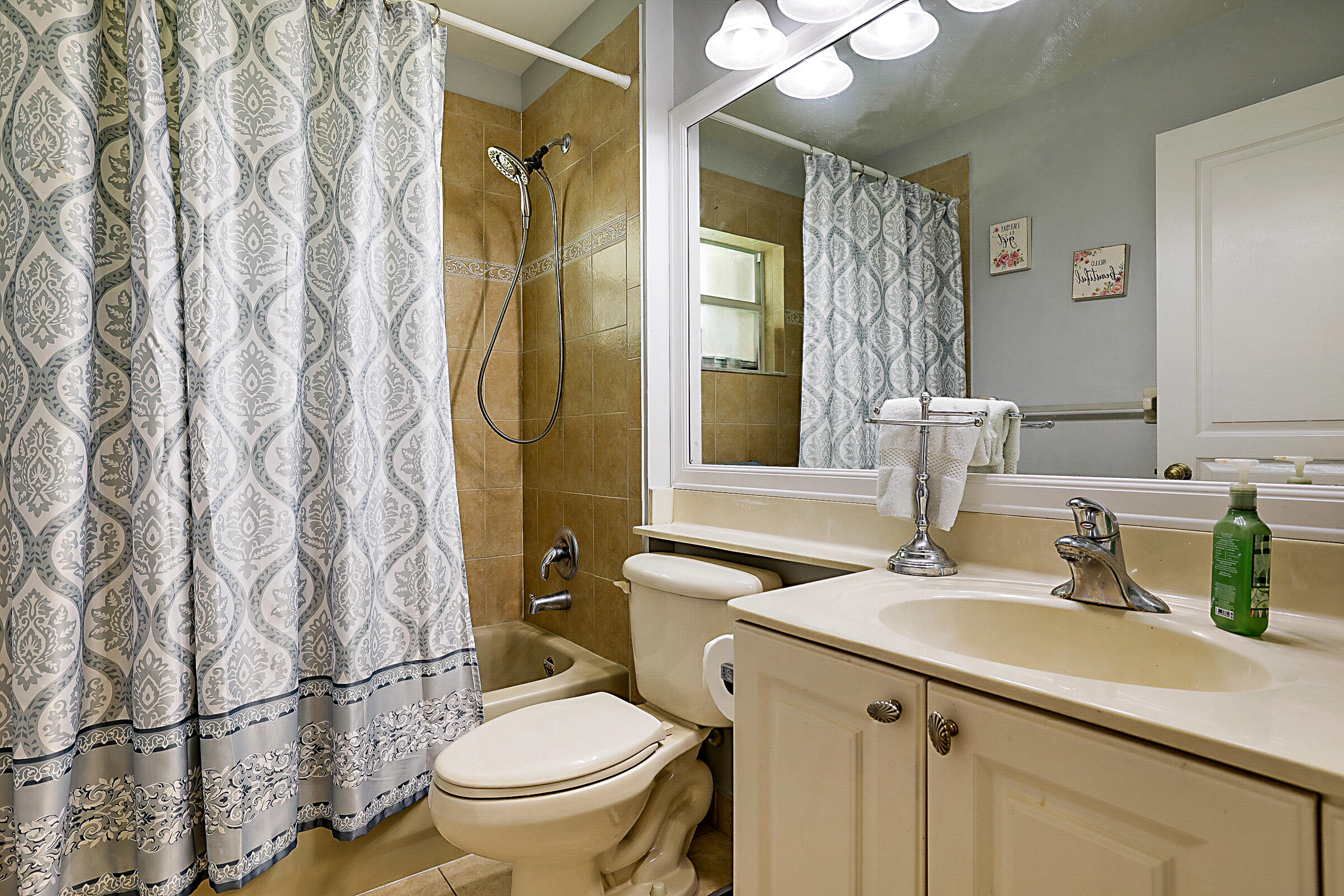 NAUTICA ISLES 2 - Residential