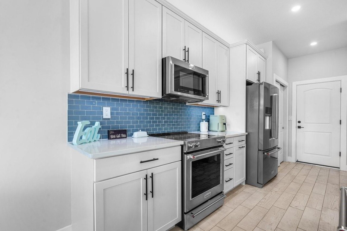 2238 Appleton Circle