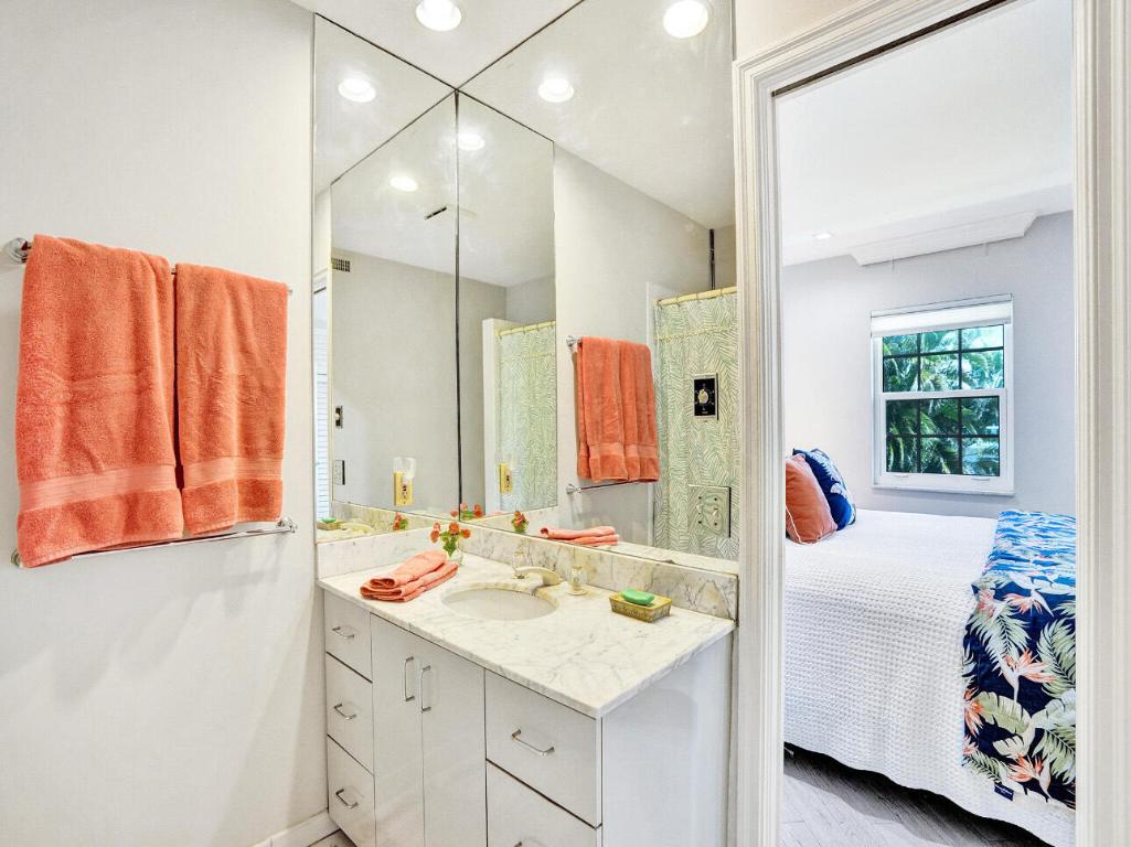 RIDGE HOMES CONDO - Residential