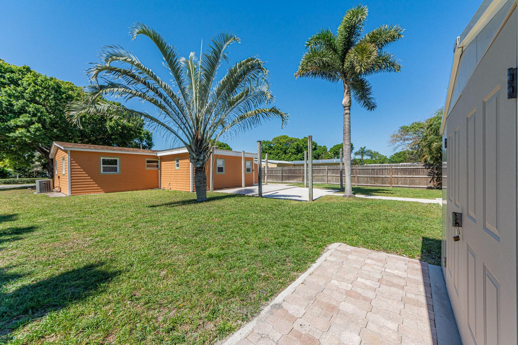 GREENWOOD VILLAGE SUB UNIT 2 - Residential