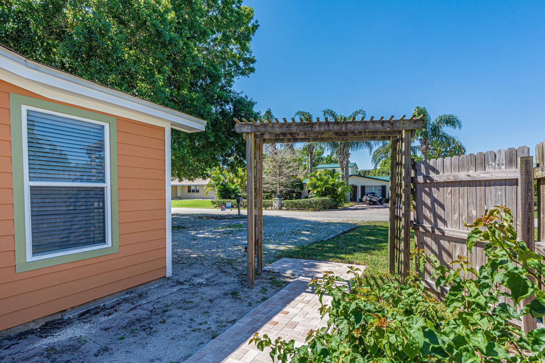 GREENWOOD VILLAGE SUB UNIT 2 - Residential