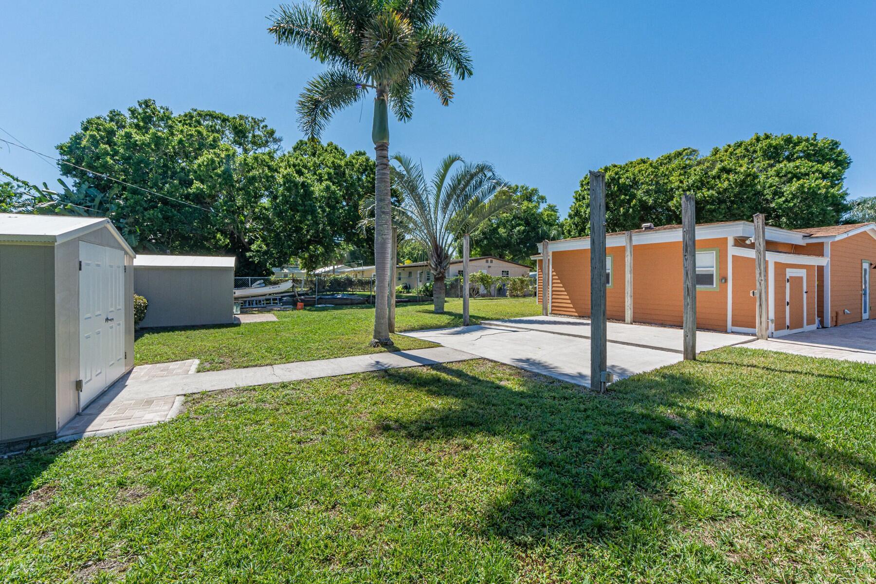 GREENWOOD VILLAGE SUB UNIT 2 - Residential