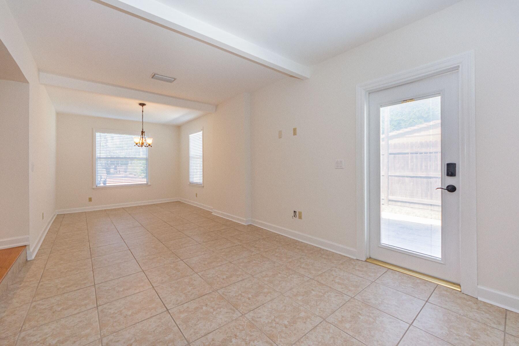 GREENWOOD VILLAGE SUB UNIT 2 - Residential