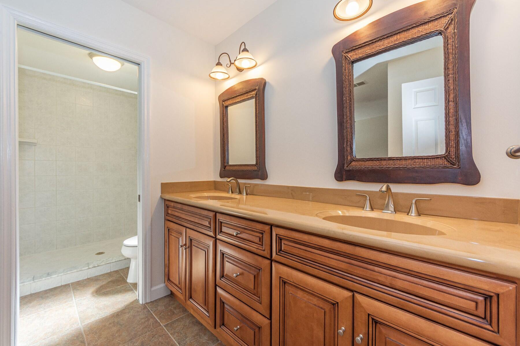 GREENWOOD VILLAGE SUB UNIT 2 - Residential