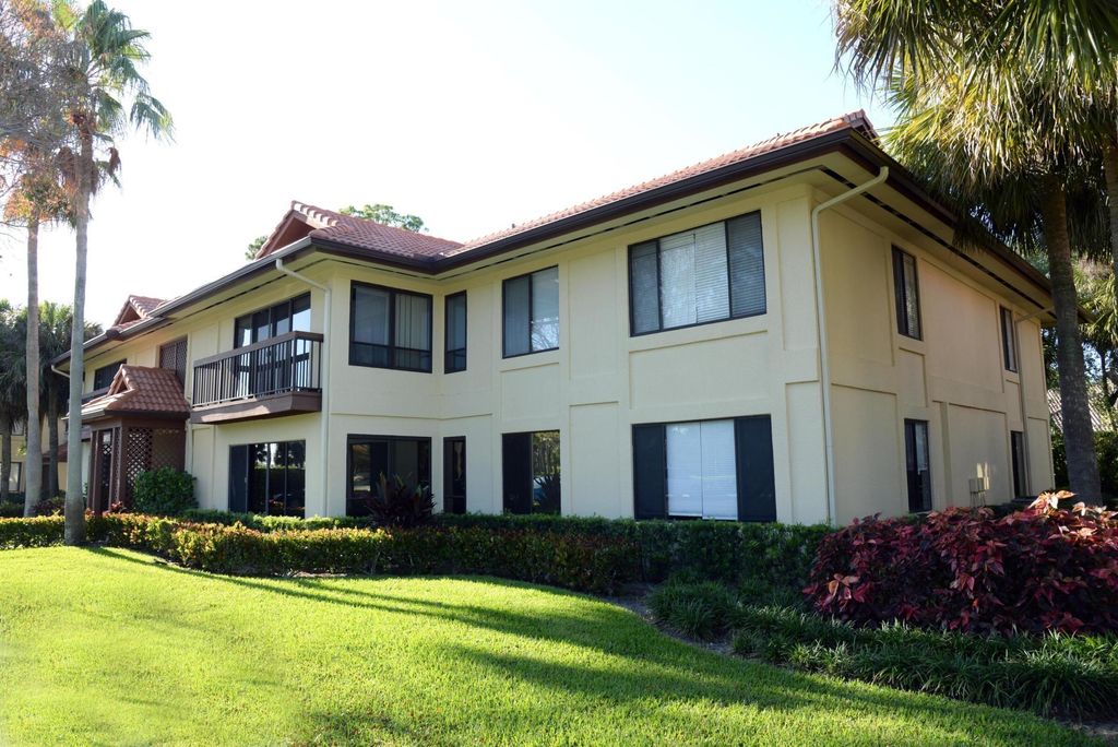 Photo of 1105 Duncan Circle #203, Palm Beach Gardens, FL 33418 (MLS # R10959088)