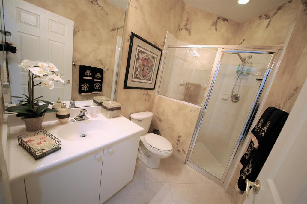 PARKLAND ISLES - Residential