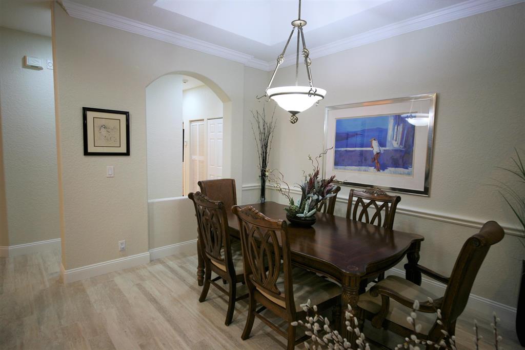 PARKLAND ISLES - Residential