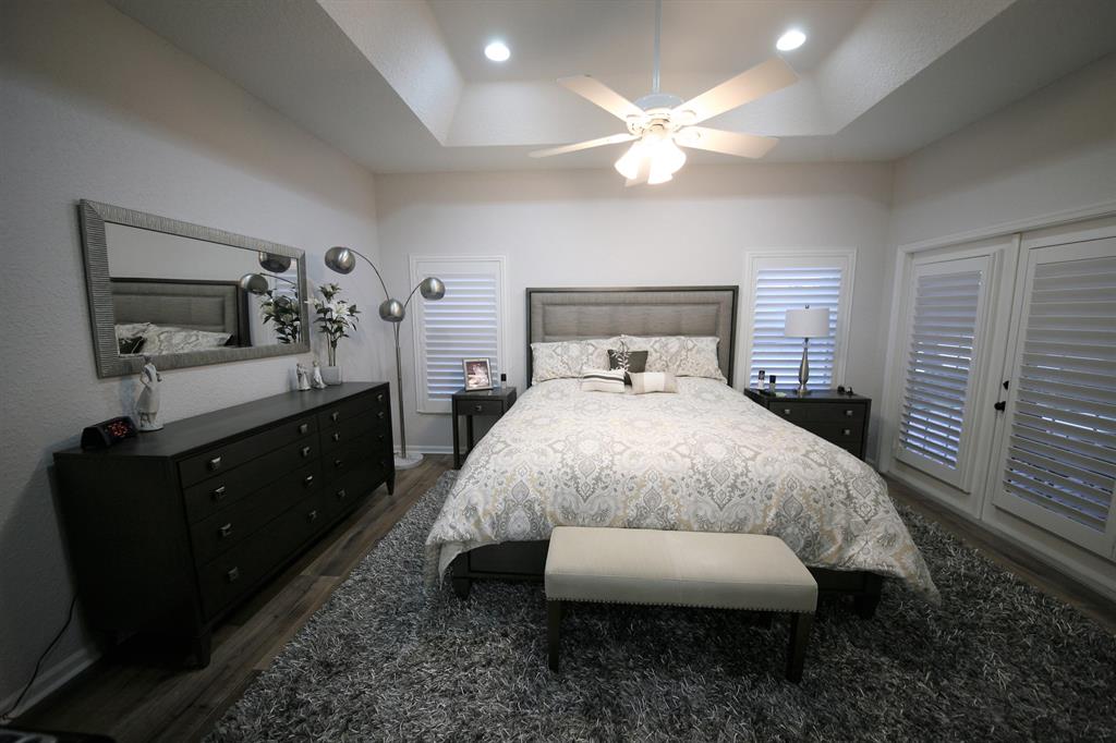 PARKLAND ISLES - Residential