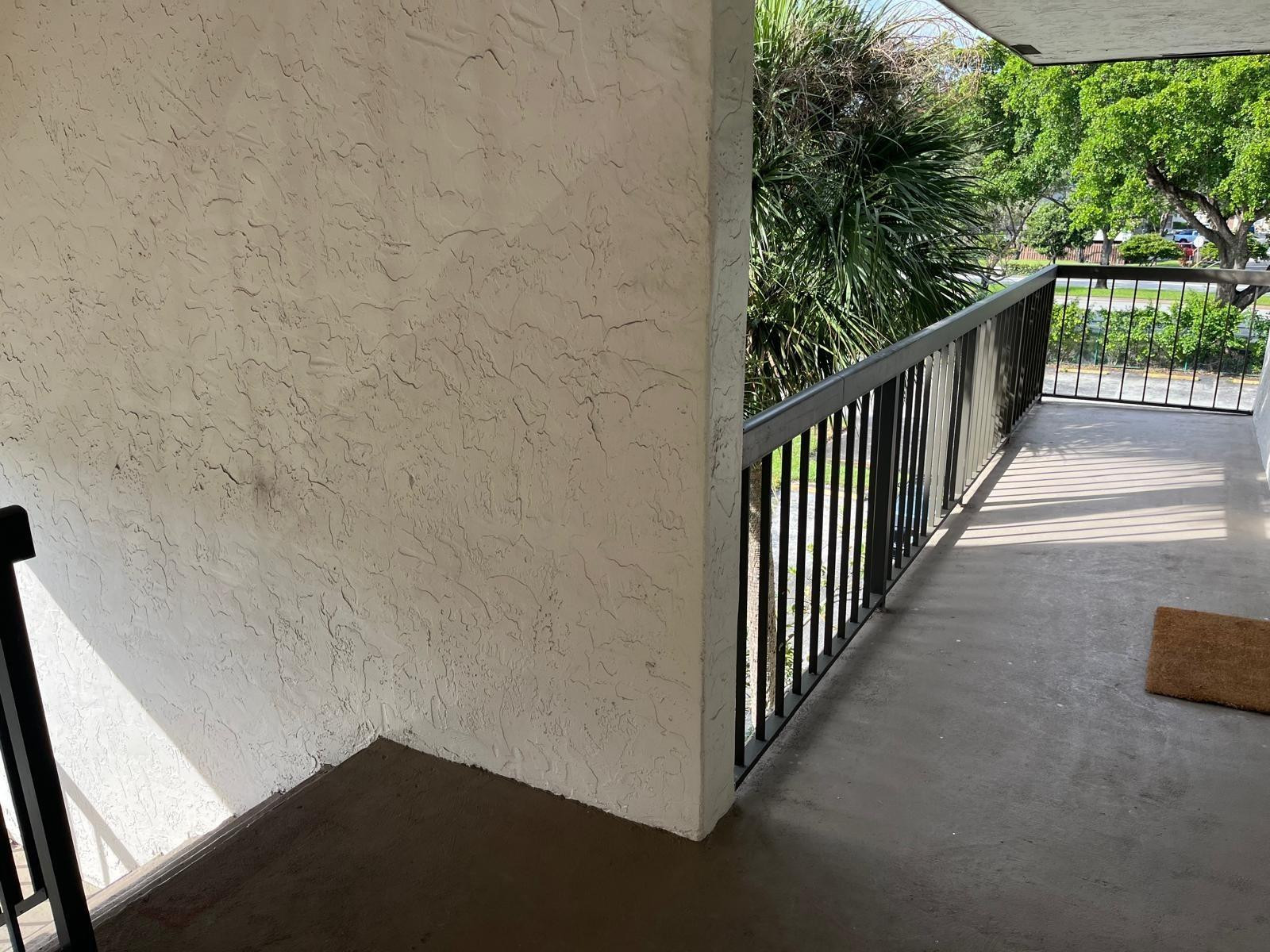 OMEGA CONDO - Residential