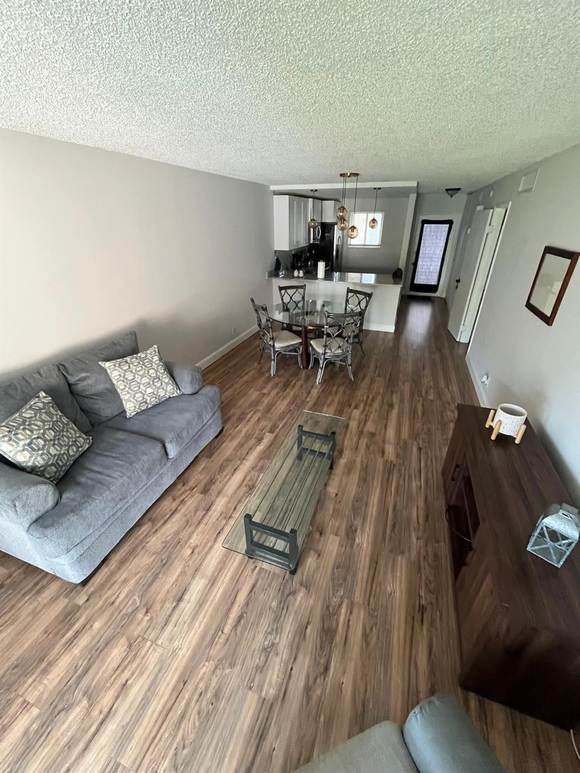 OMEGA CONDO - Residential