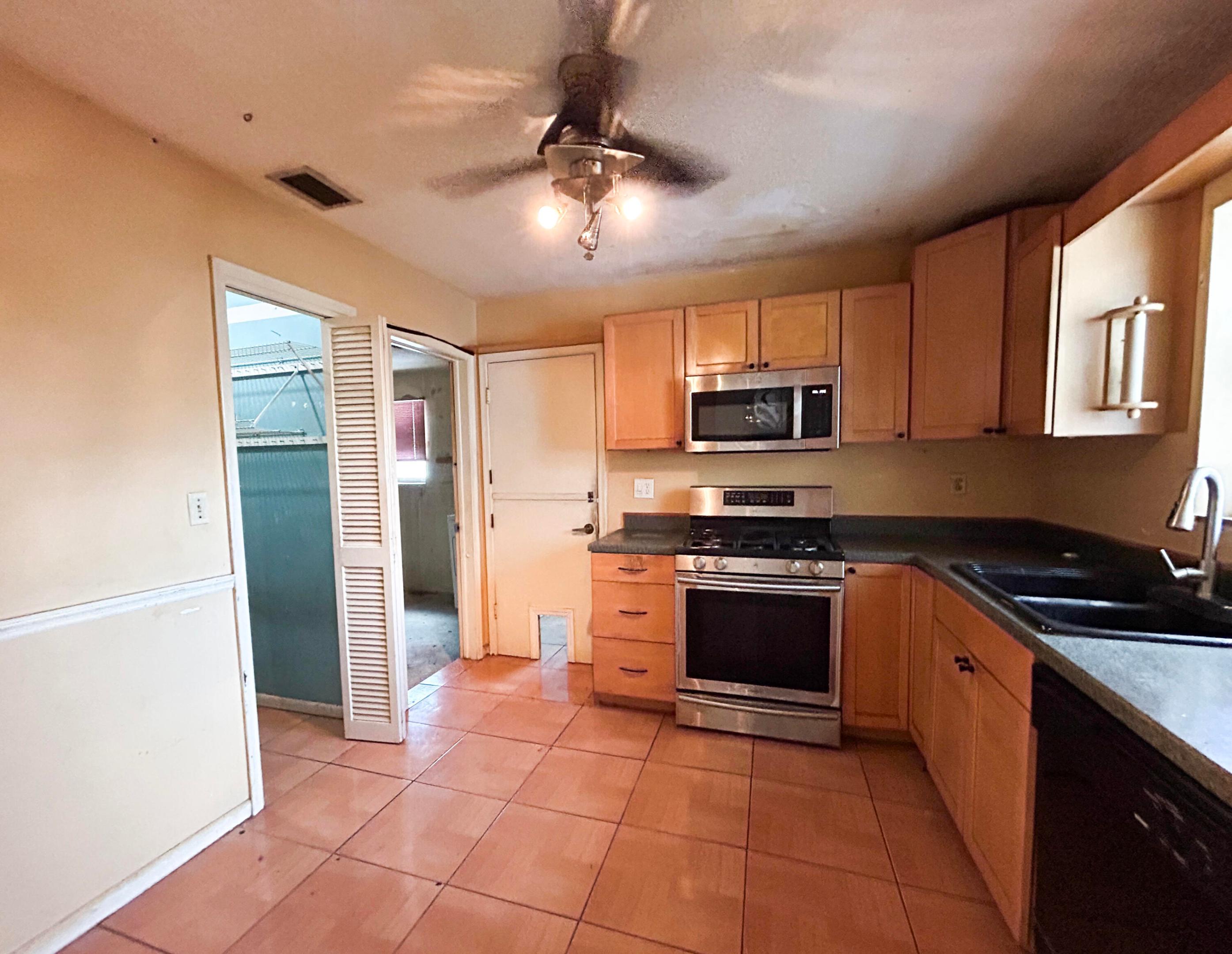 WELWYN MANOR - Residential