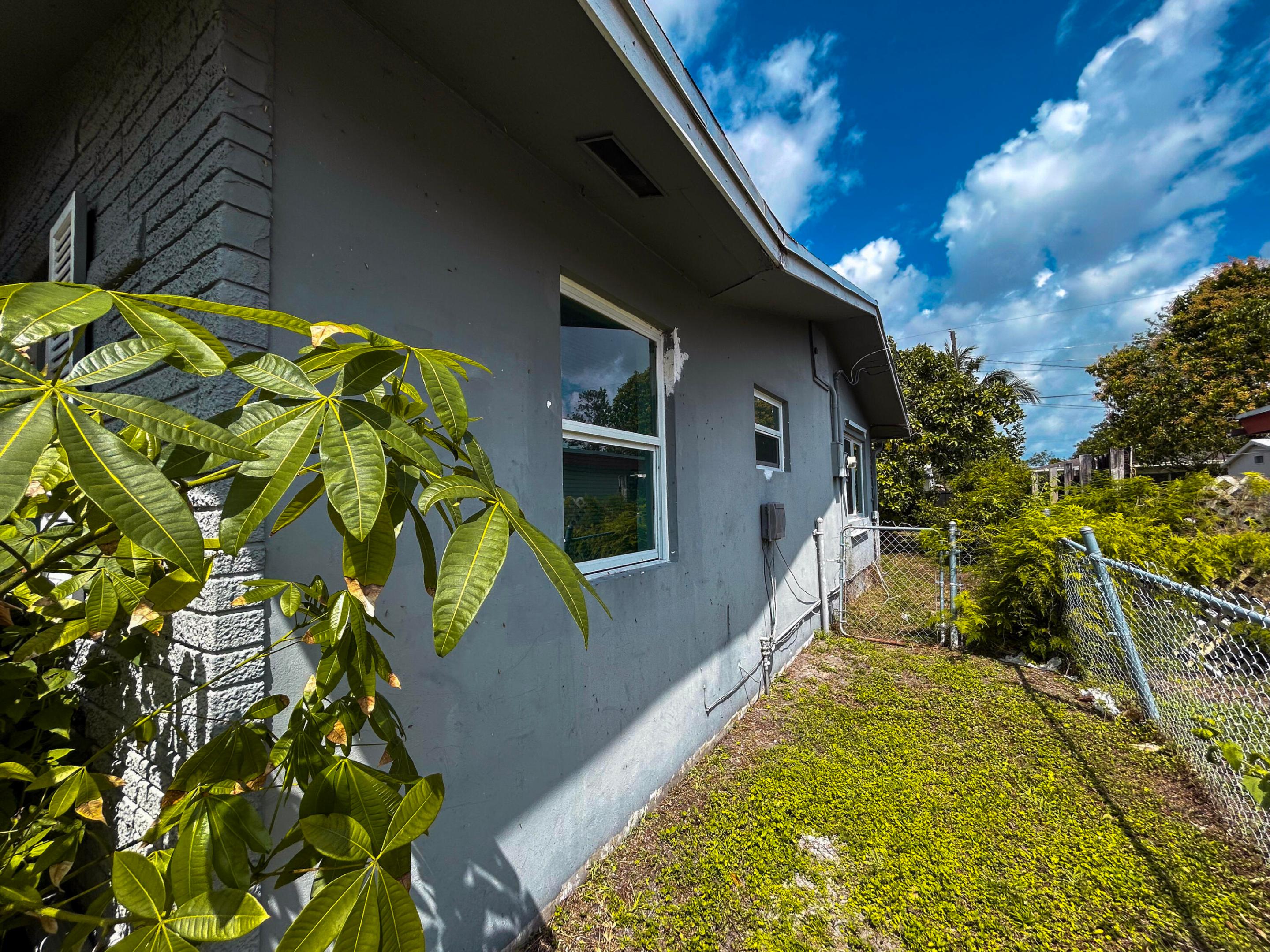 WELWYN MANOR - Residential