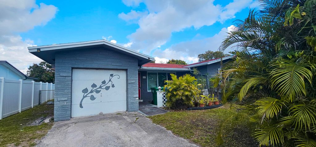 Photo of 6117 SW 20th Court, Miramar, FL 33023 (MLS # B26003531)