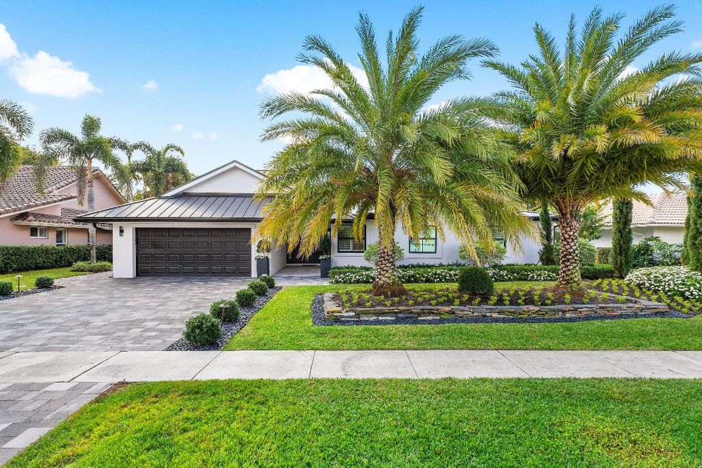 Photo of 4556 White Cedar Lane, Delray Beach, FL 33445 (MLS # R11054658)