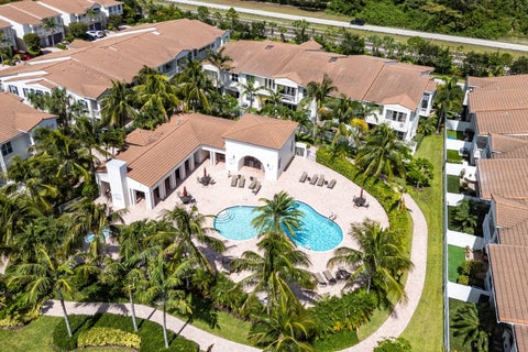 Tiny photo for 100 NW 69th Circle #52, Boca Raton, FL 33487 (MLS # B26054545)