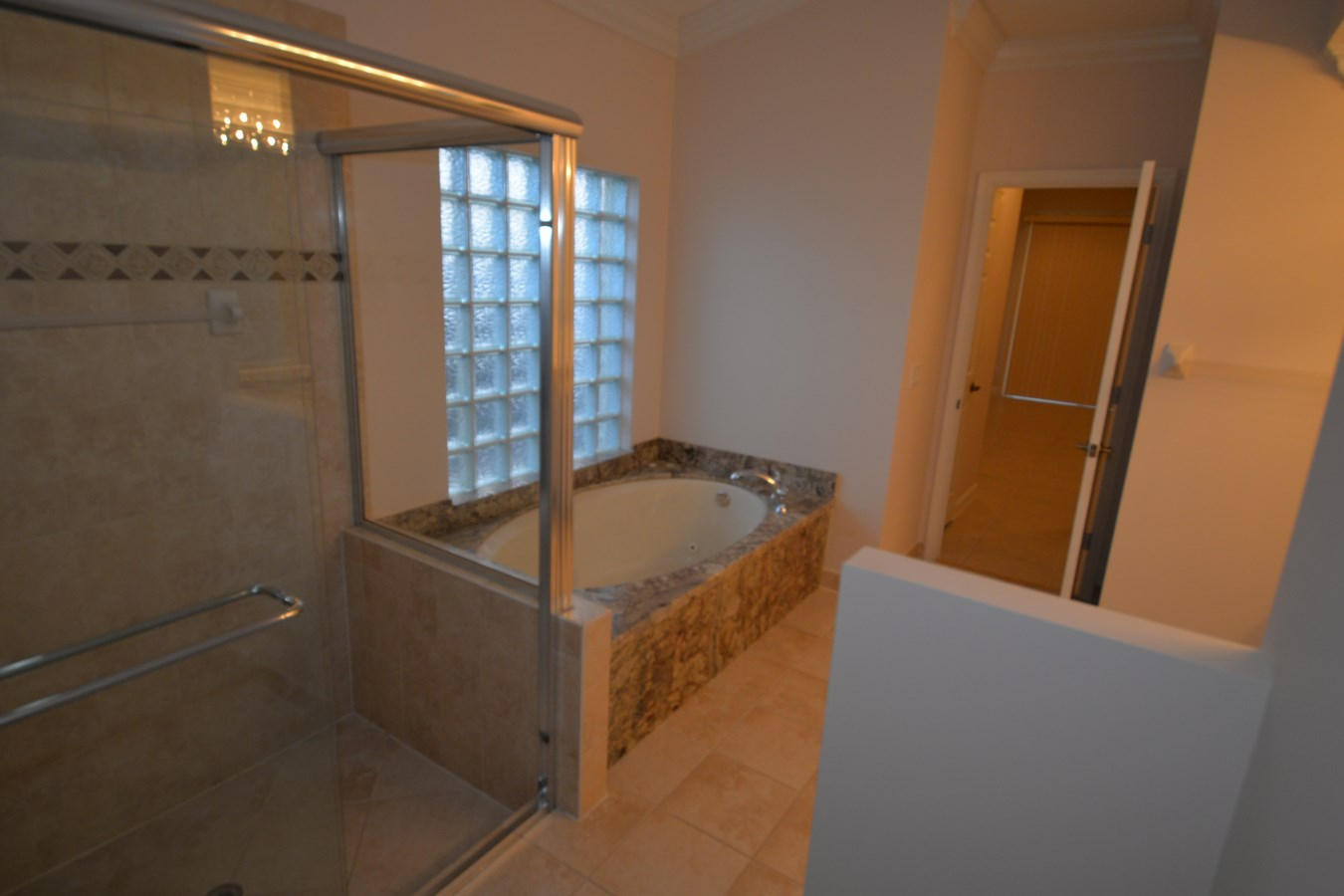 COLONY PRESERVE - Residential Lease