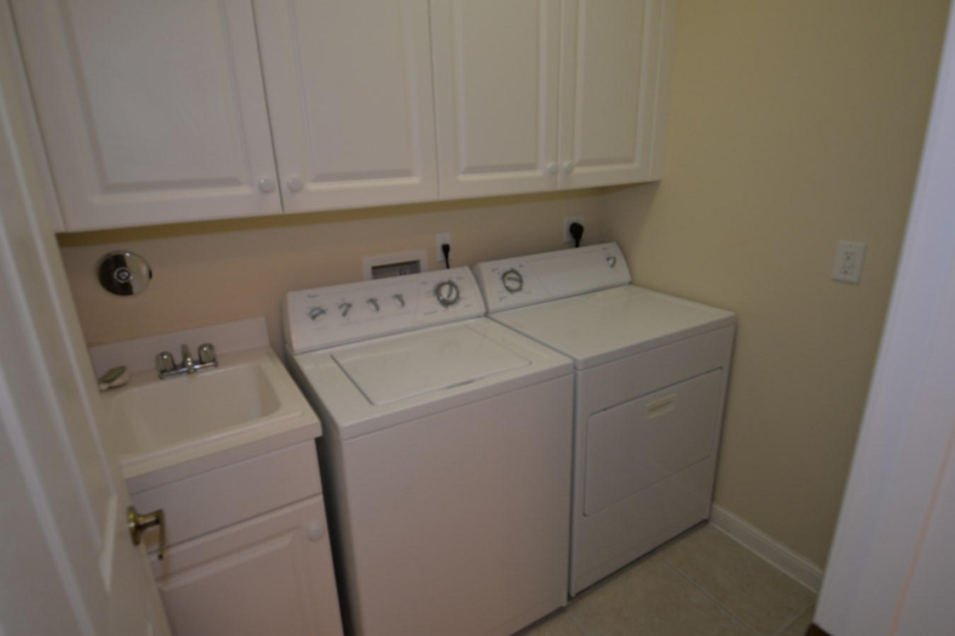 COLONY PRESERVE - Residential Lease