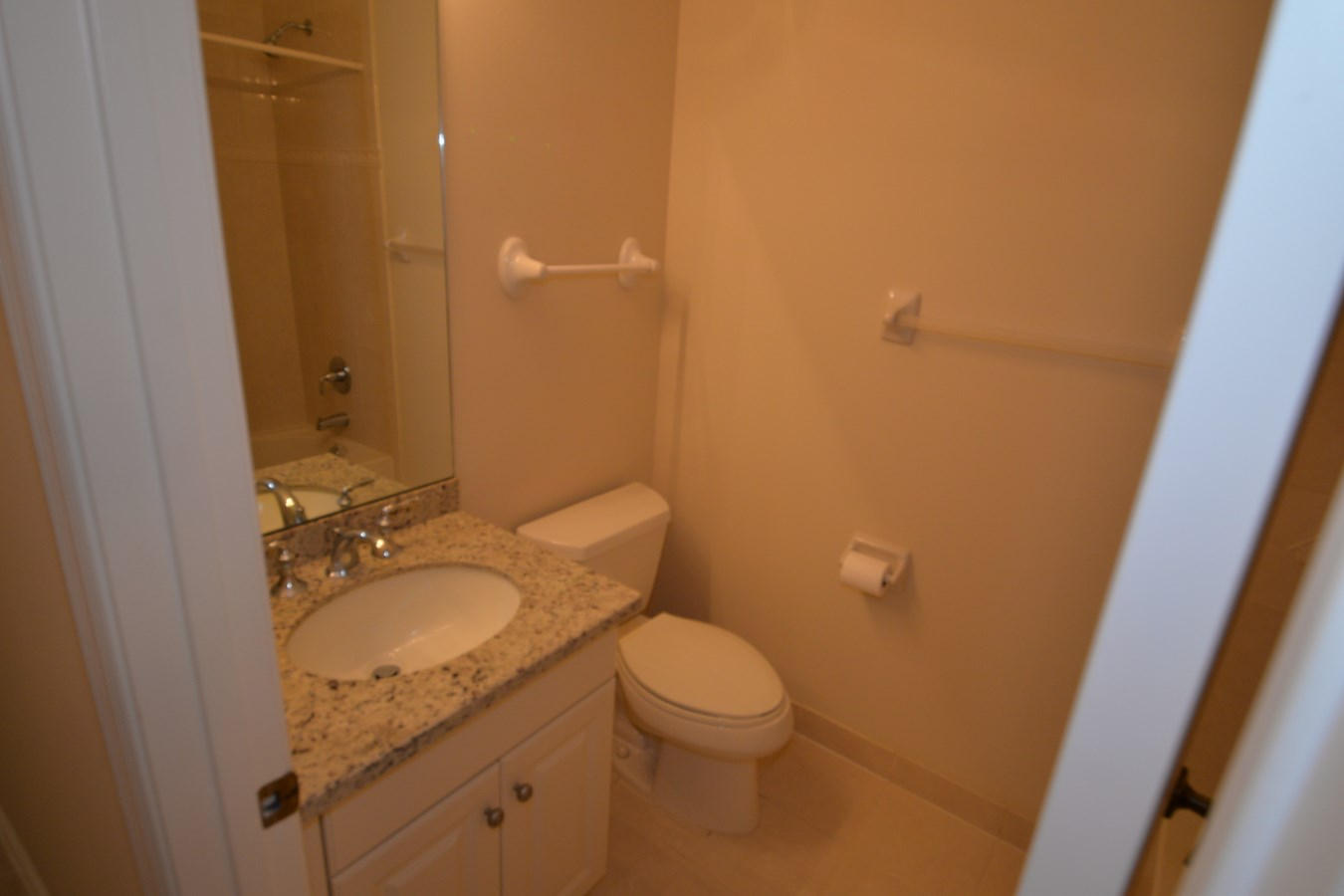 COLONY PRESERVE - Residential Lease