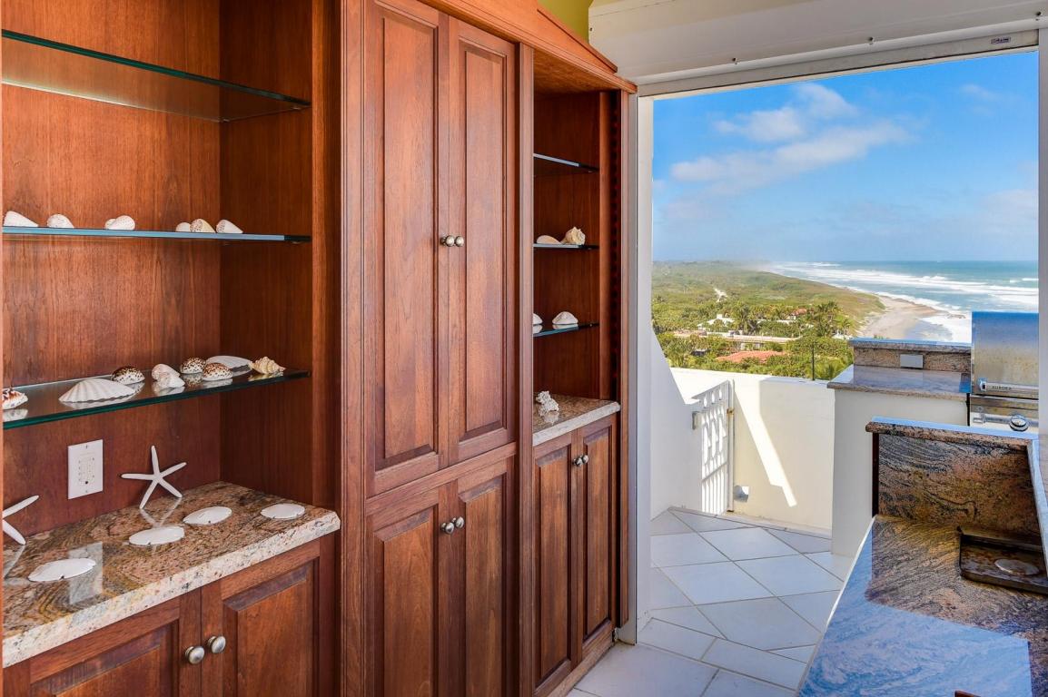 Claridge, Jupiter Island - Residential