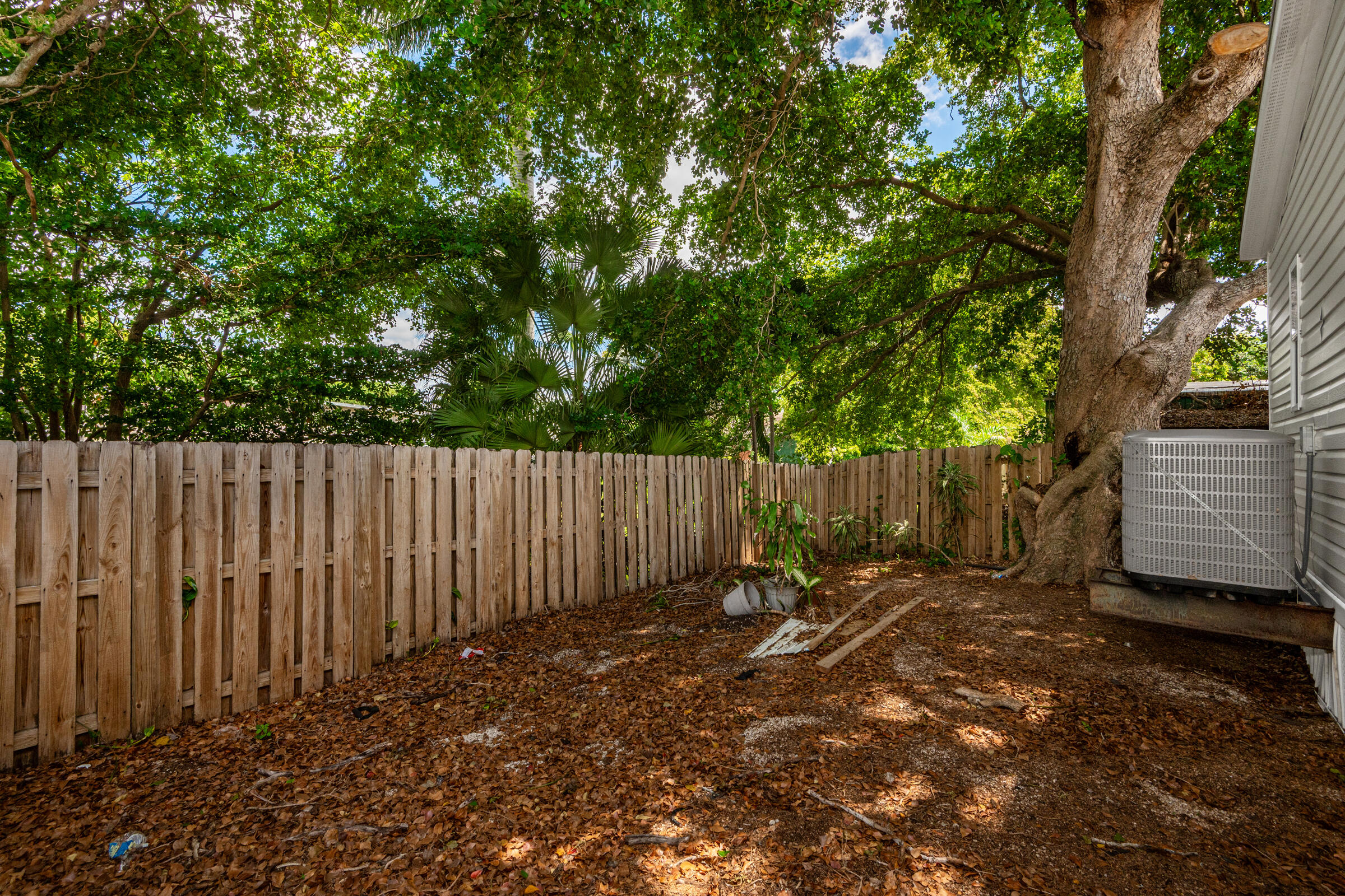 ORANGE PARK CLUB SEC 2 - Residential