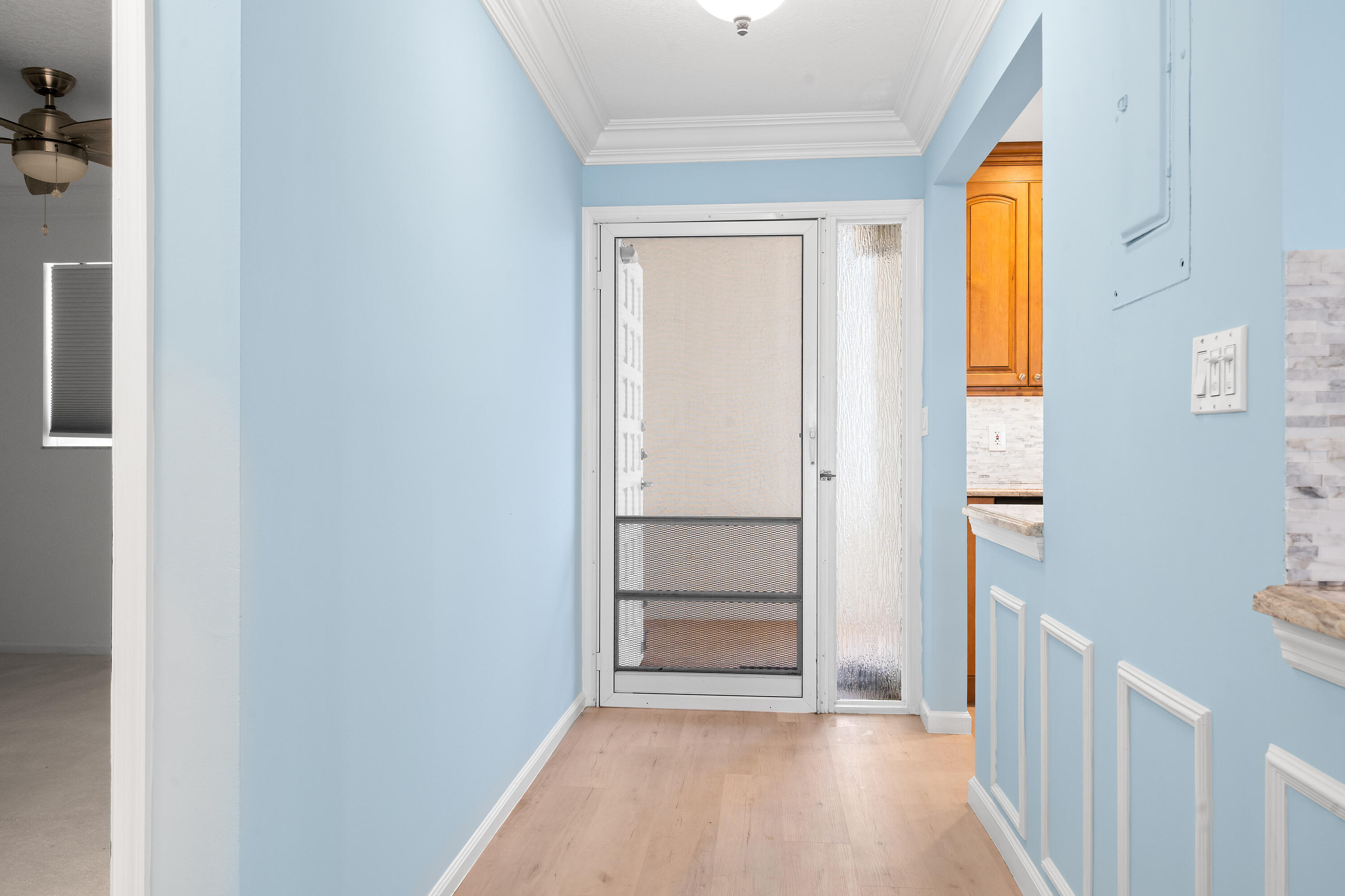 BROADVIEW CONDO - Residential