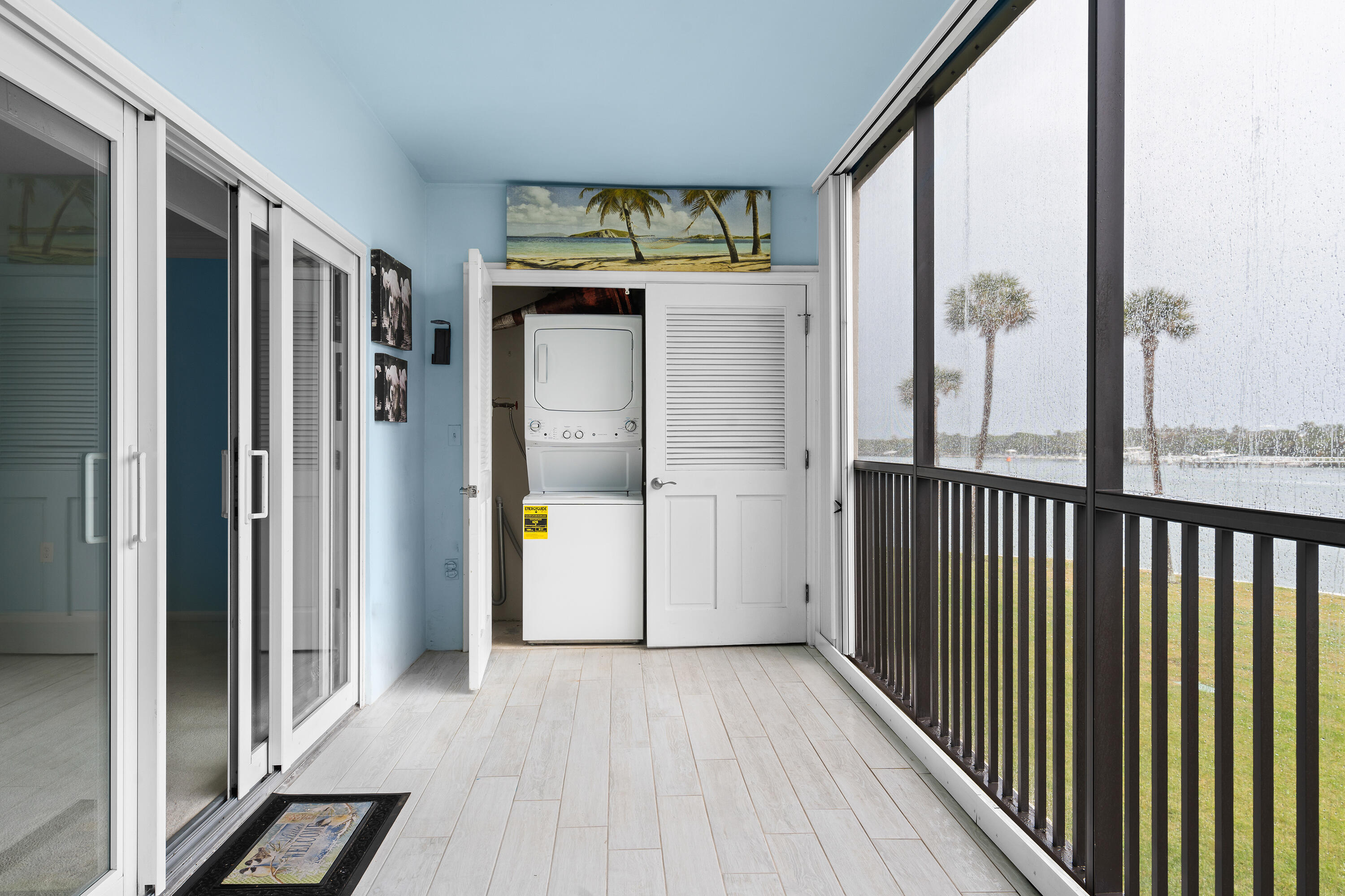 BROADVIEW CONDO - Residential