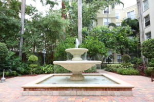 TOWER CONDO AT CITYPLACE - Residential