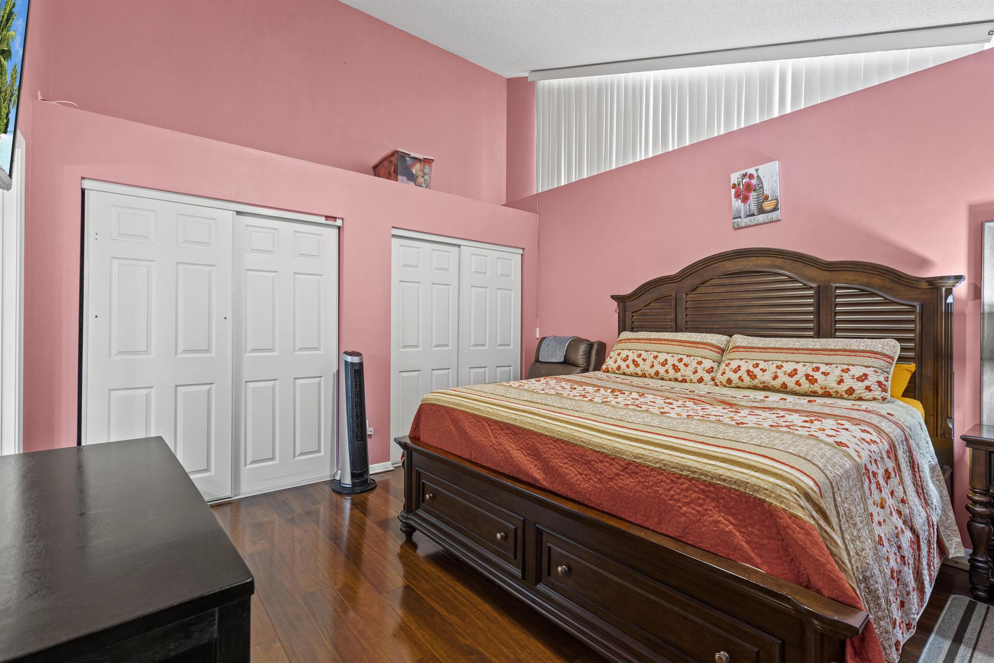 SUMMIT PINES UNIT 3 - Residential