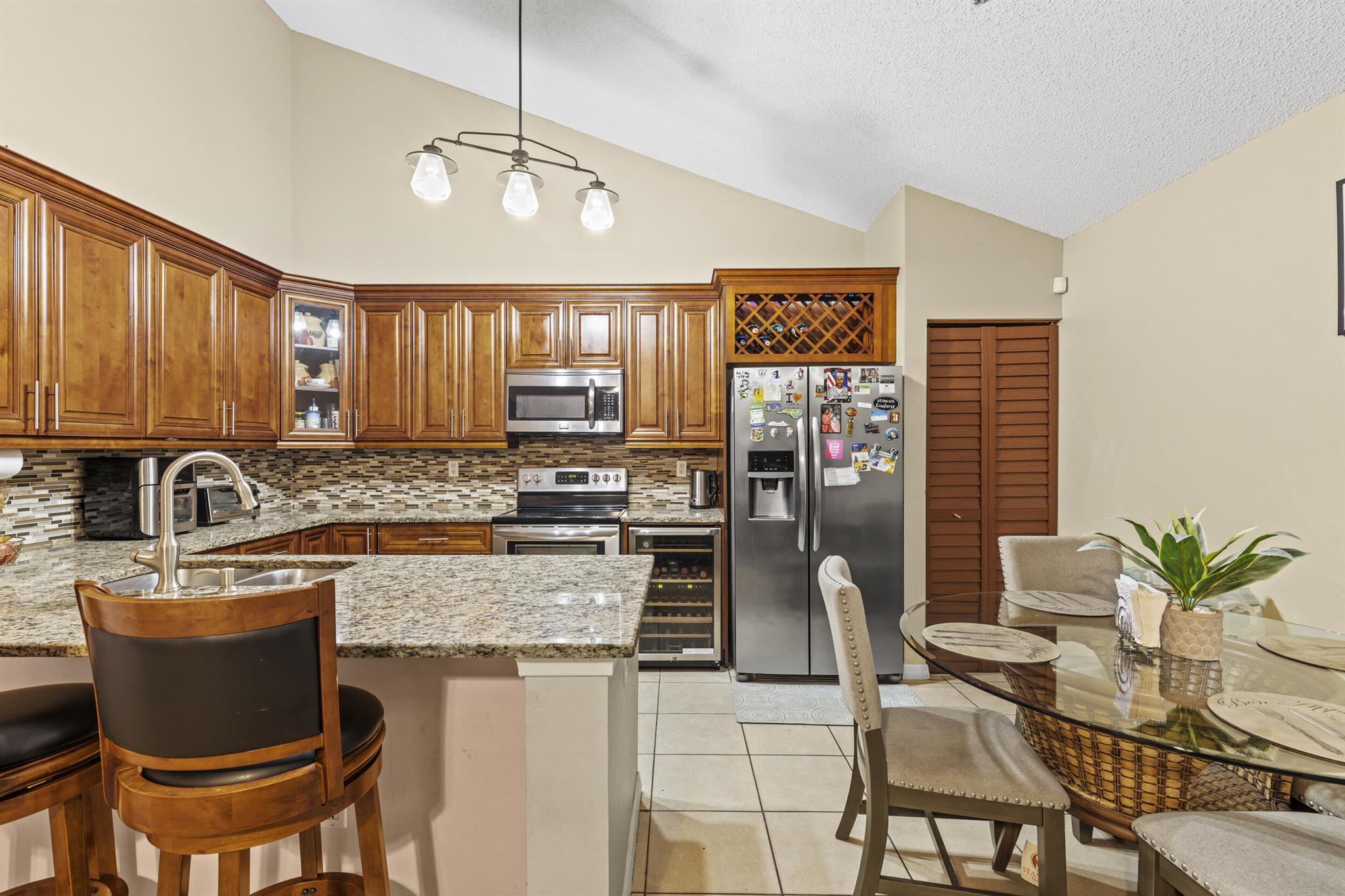 1175 Shibumy Circle A