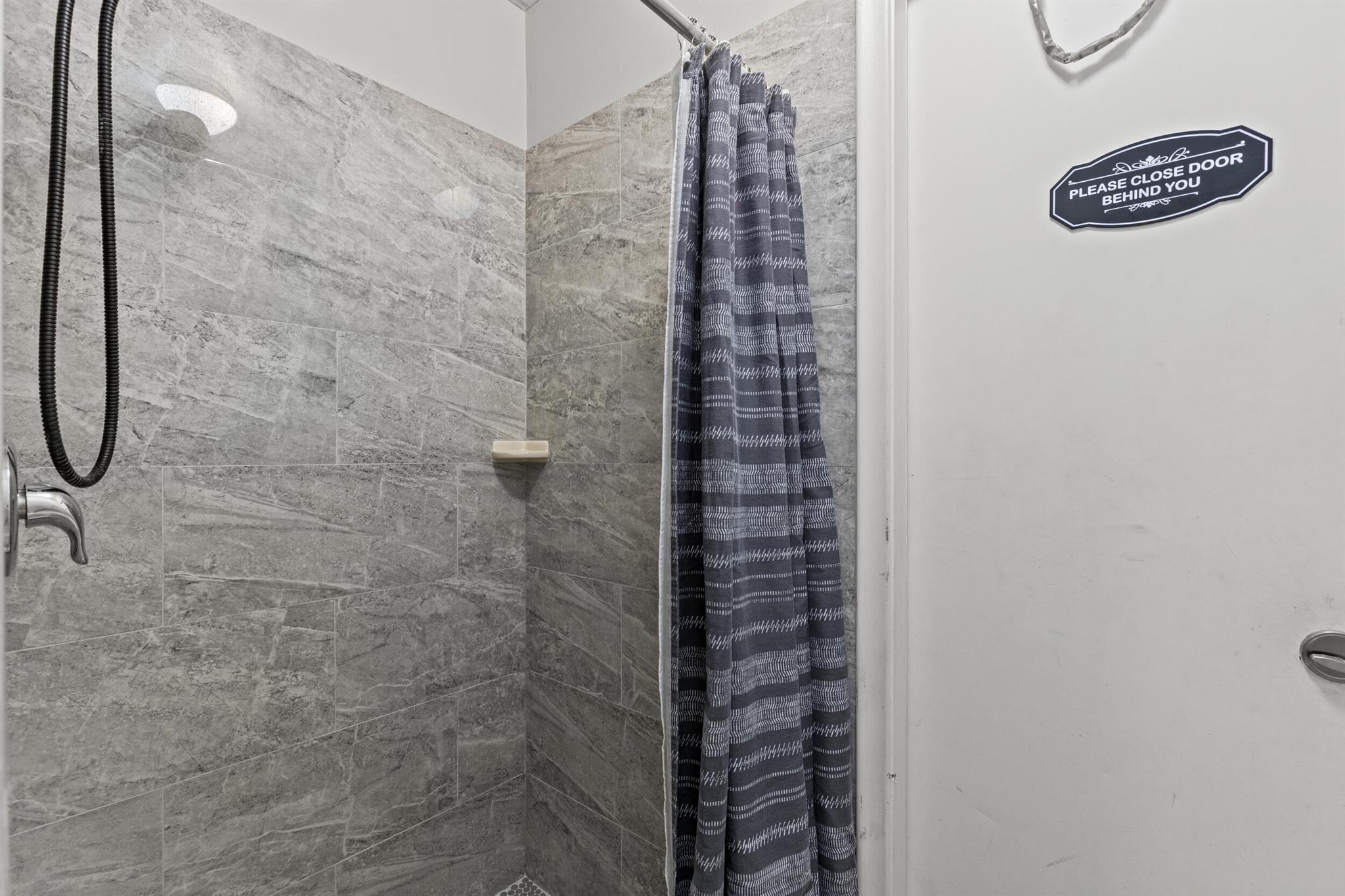 SUMMIT PINES UNIT 3 - Residential