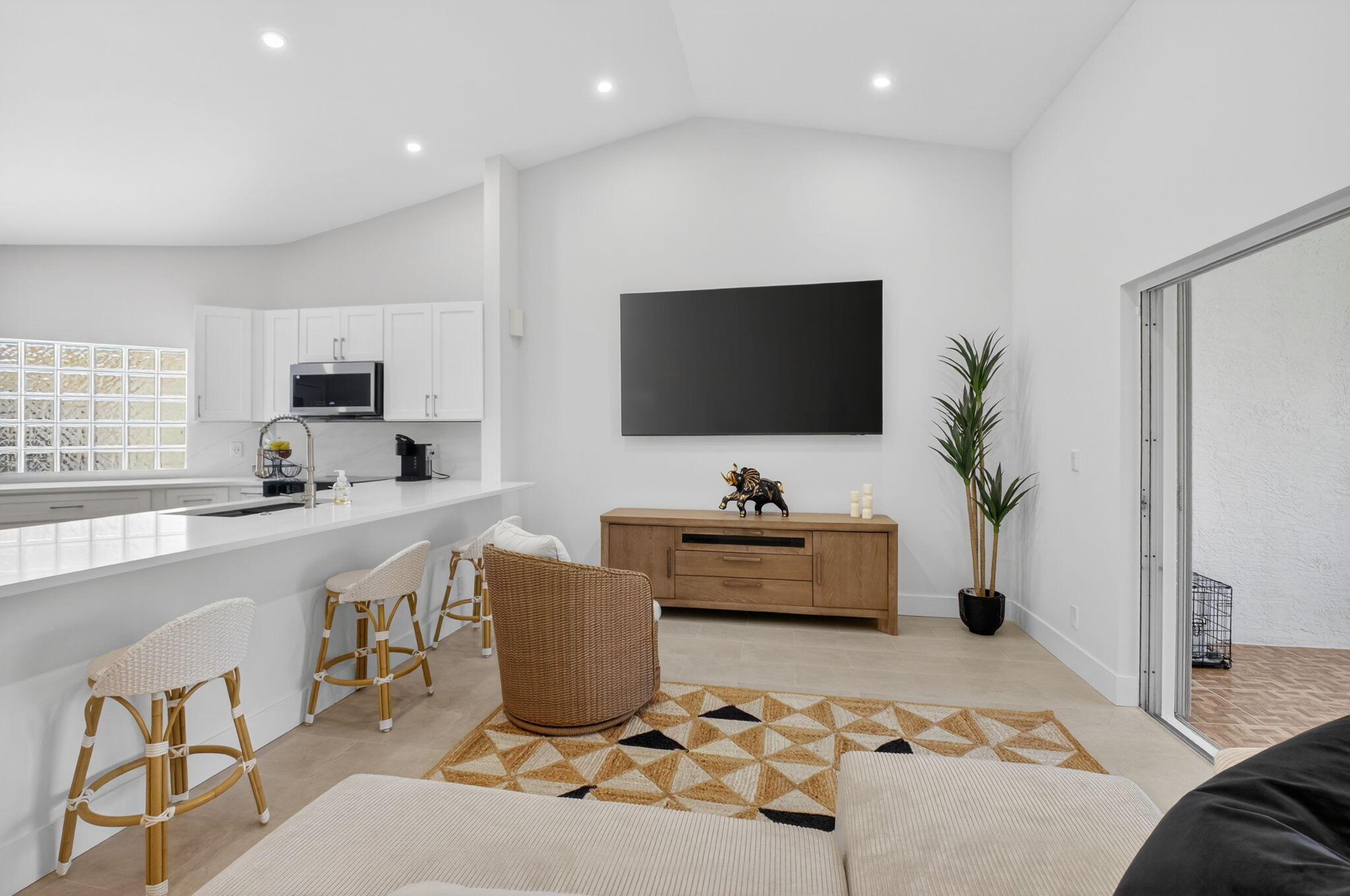 FLORAL LAKES 1 - Residential