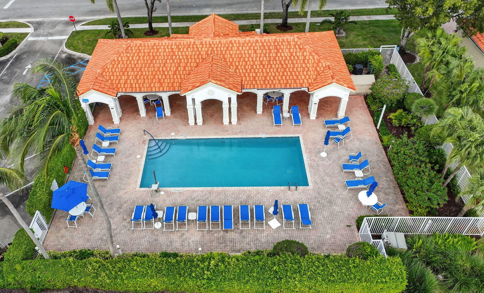 FLORAL LAKES 1 - Residential