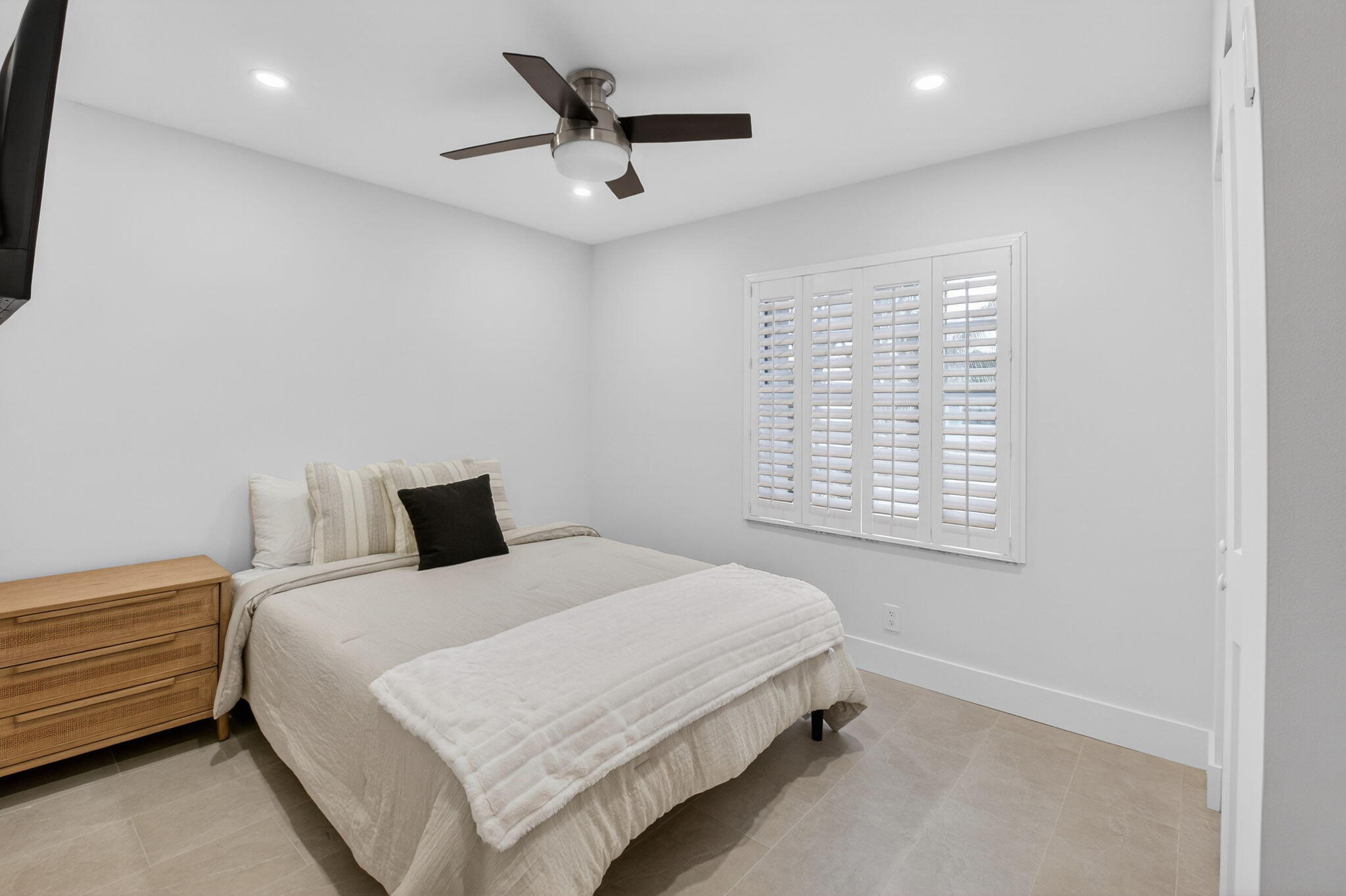 FLORAL LAKES 1 - Residential