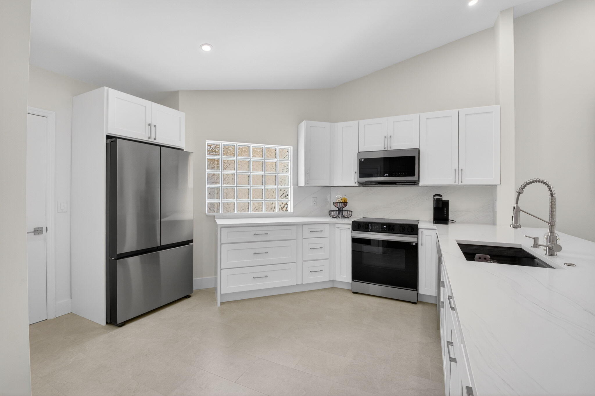 FLORAL LAKES 1 - Residential