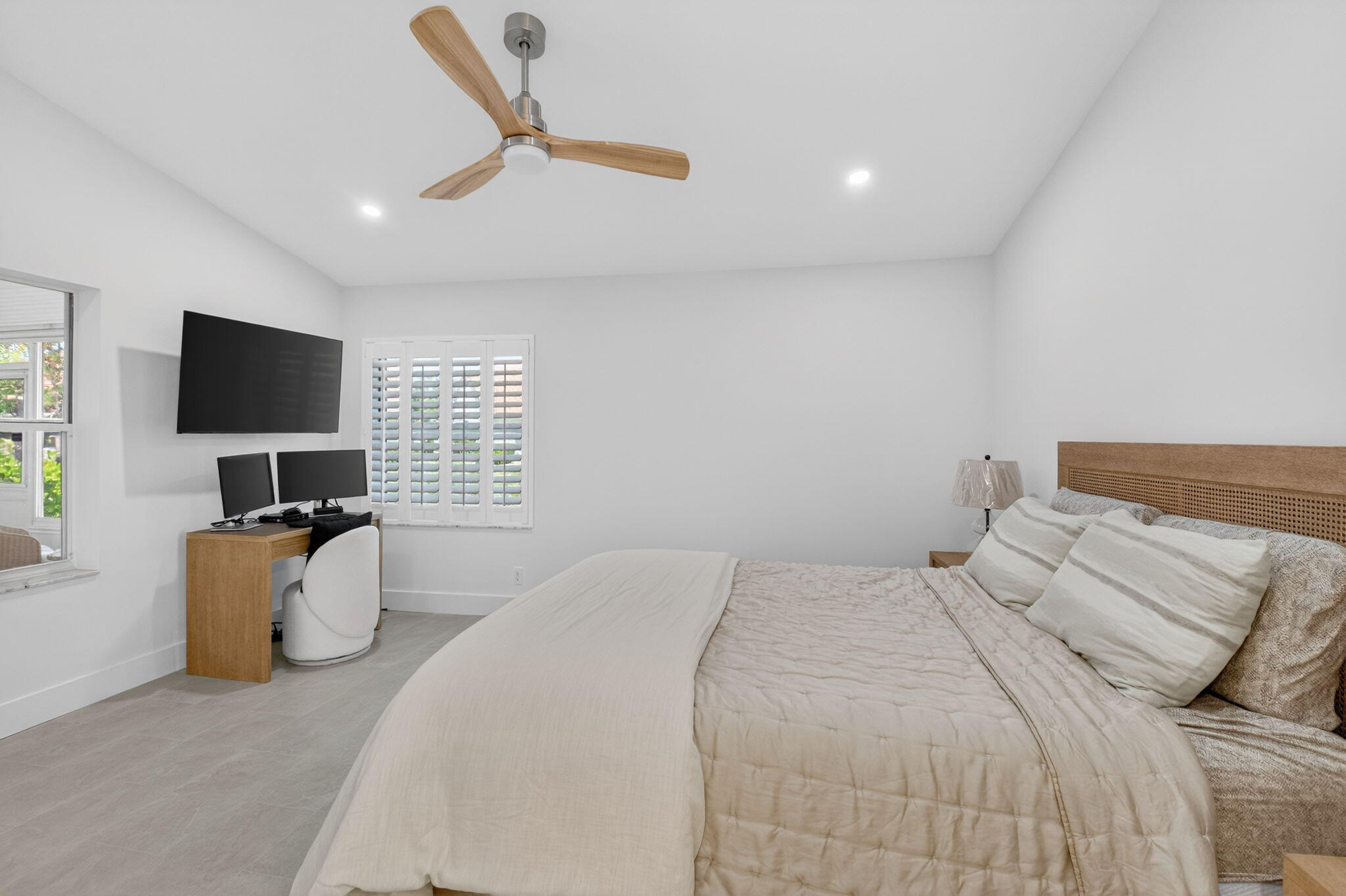 FLORAL LAKES 1 - Residential