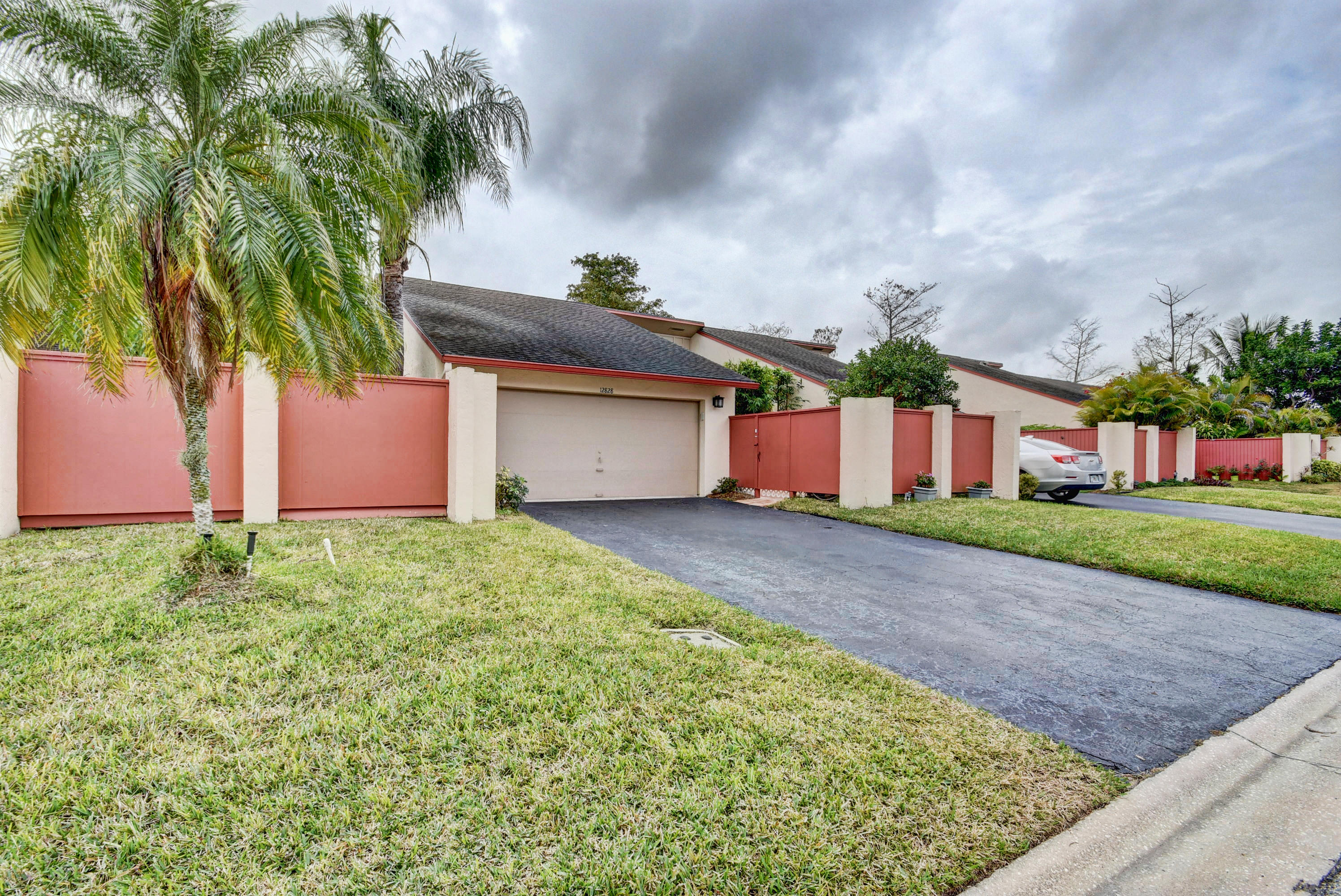 TALLPINE PH II - Residential