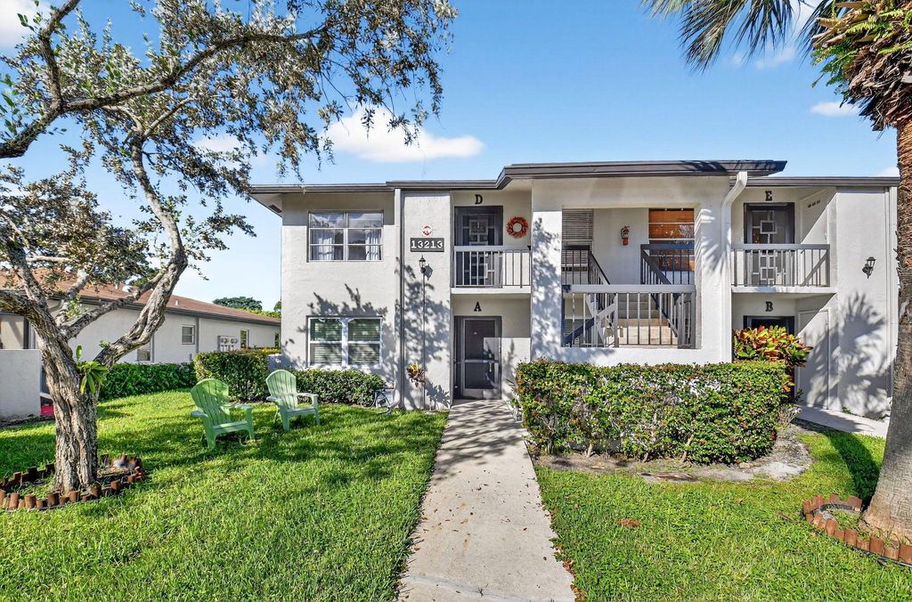 Photo of 13213 Lucinda Palm Court #D, Delray Beach, FL 33484 (MLS # R11132772)