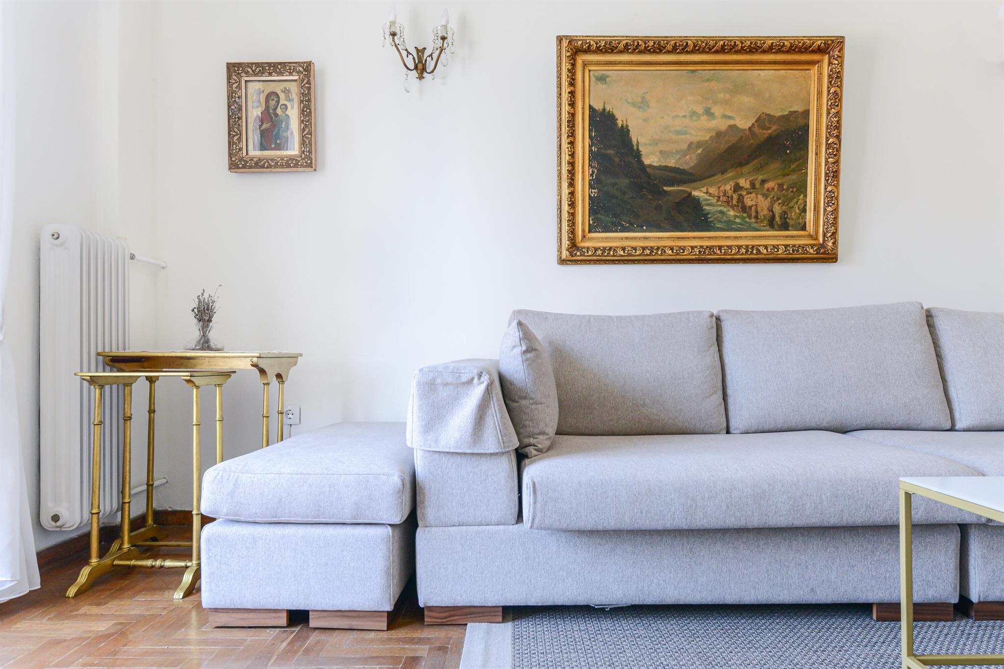 Acropolis - Residential