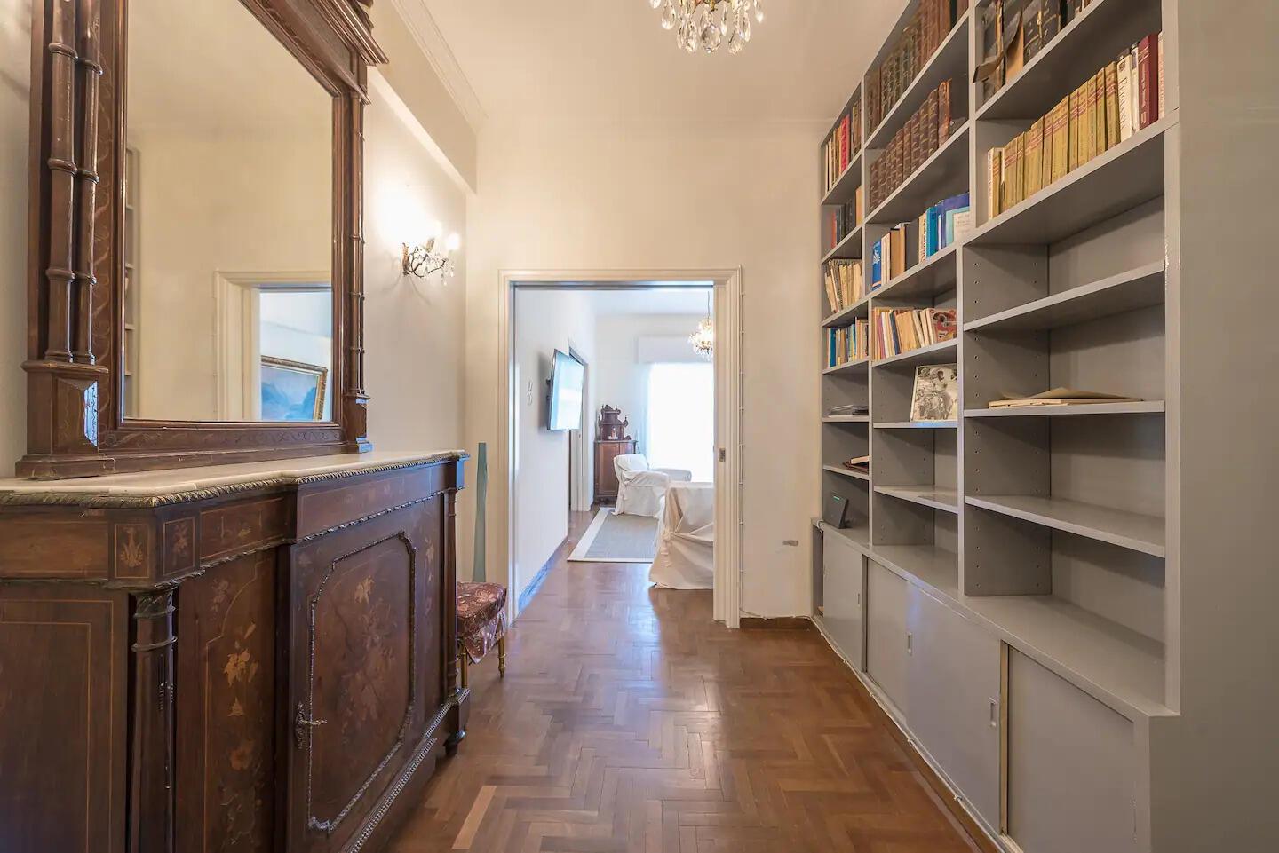 Acropolis - Residential