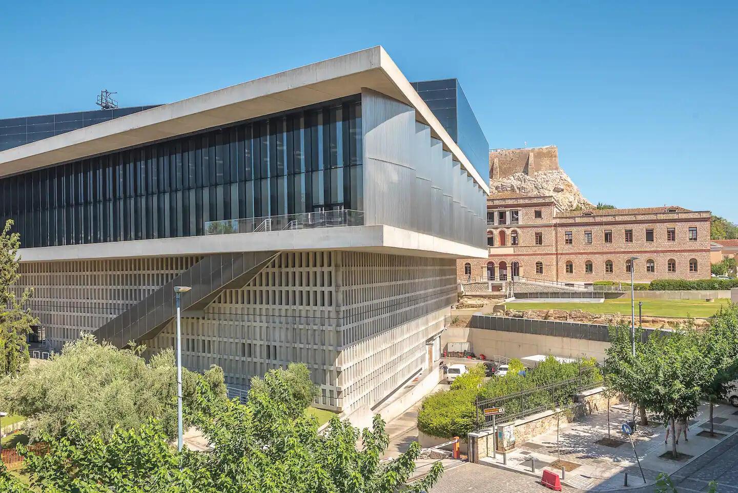 Acropolis - Residential